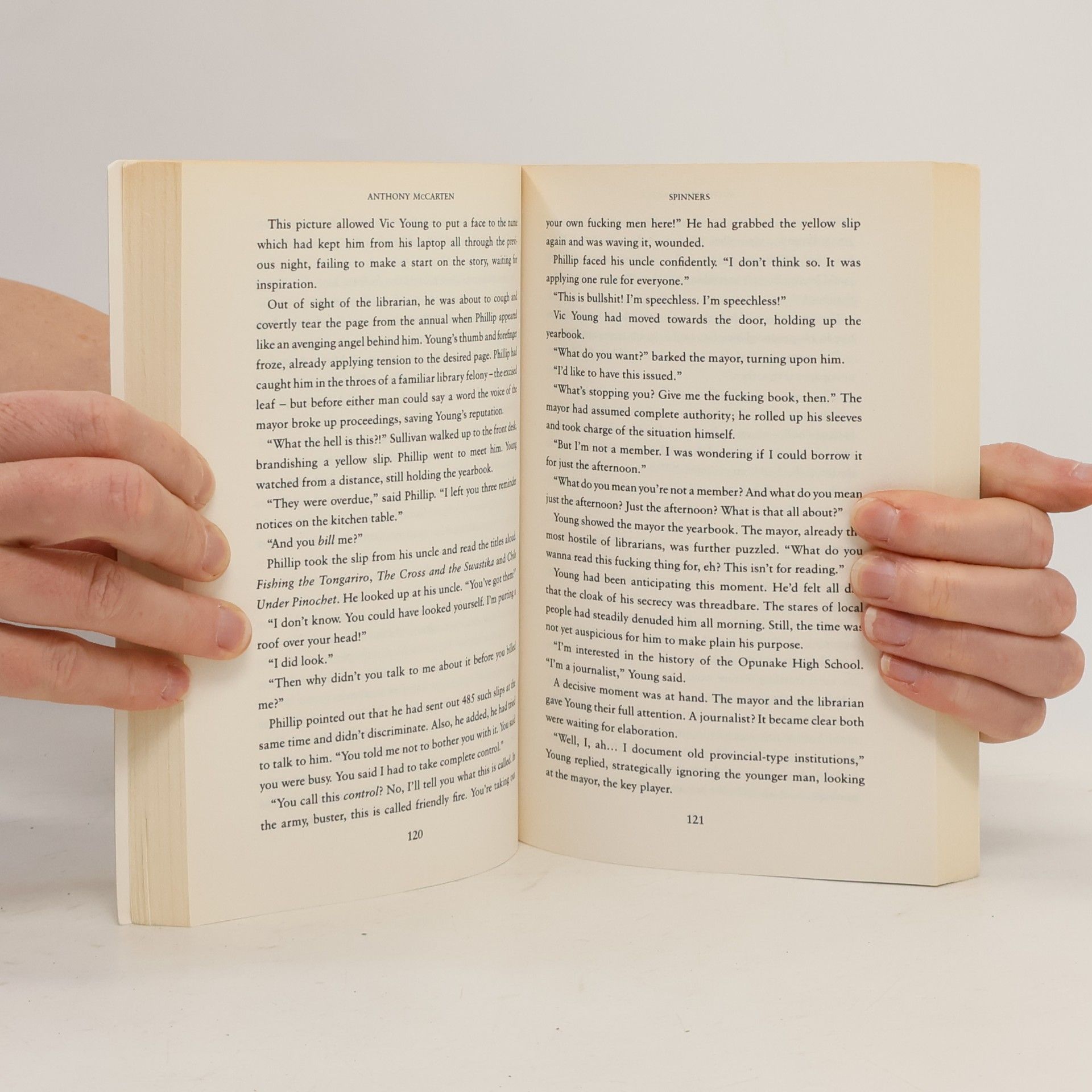 Anthony McCarten Spinners. Liebe am Ende der Welt, englische Ausgabe