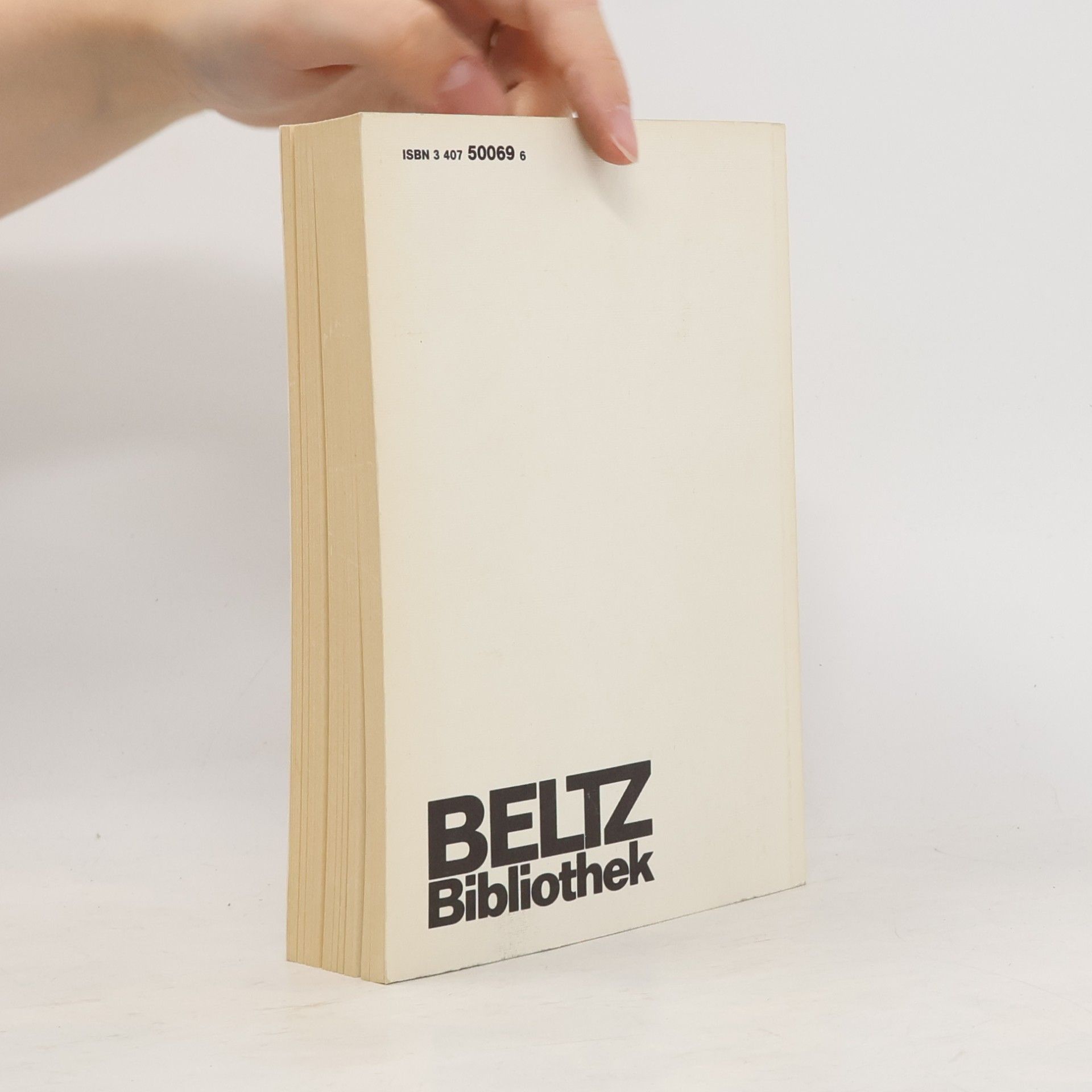 Emmanuel Koliadis Mütterliche Erwerbstätigkeit und kindliche Sozialisation.: Analyse und Auswertung von Befunden empirischer Untersuchungen. (Beltz Bibliothek)