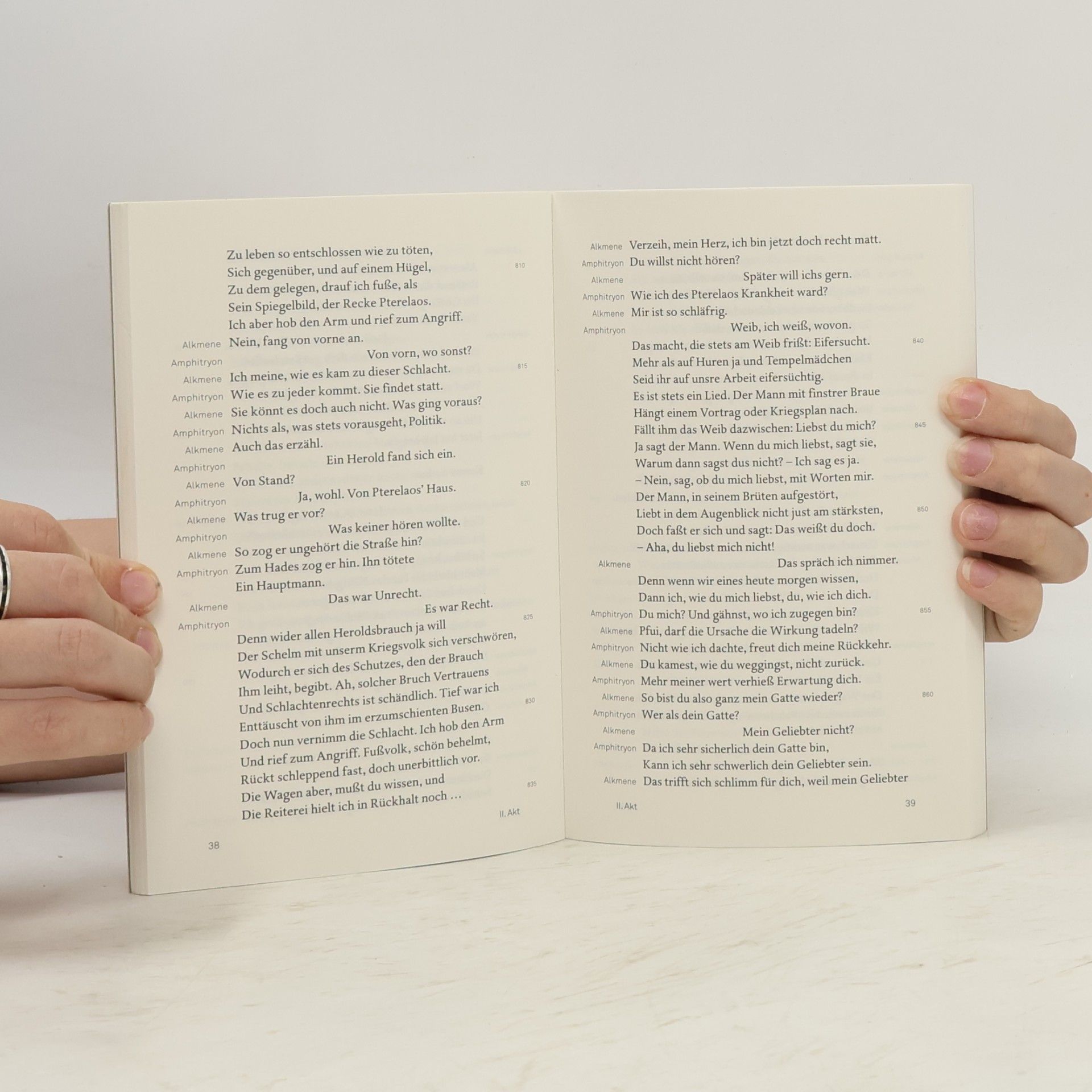 Autorenkollektiv Amphitryon. Kommentierte Werke in Einzelausgaben