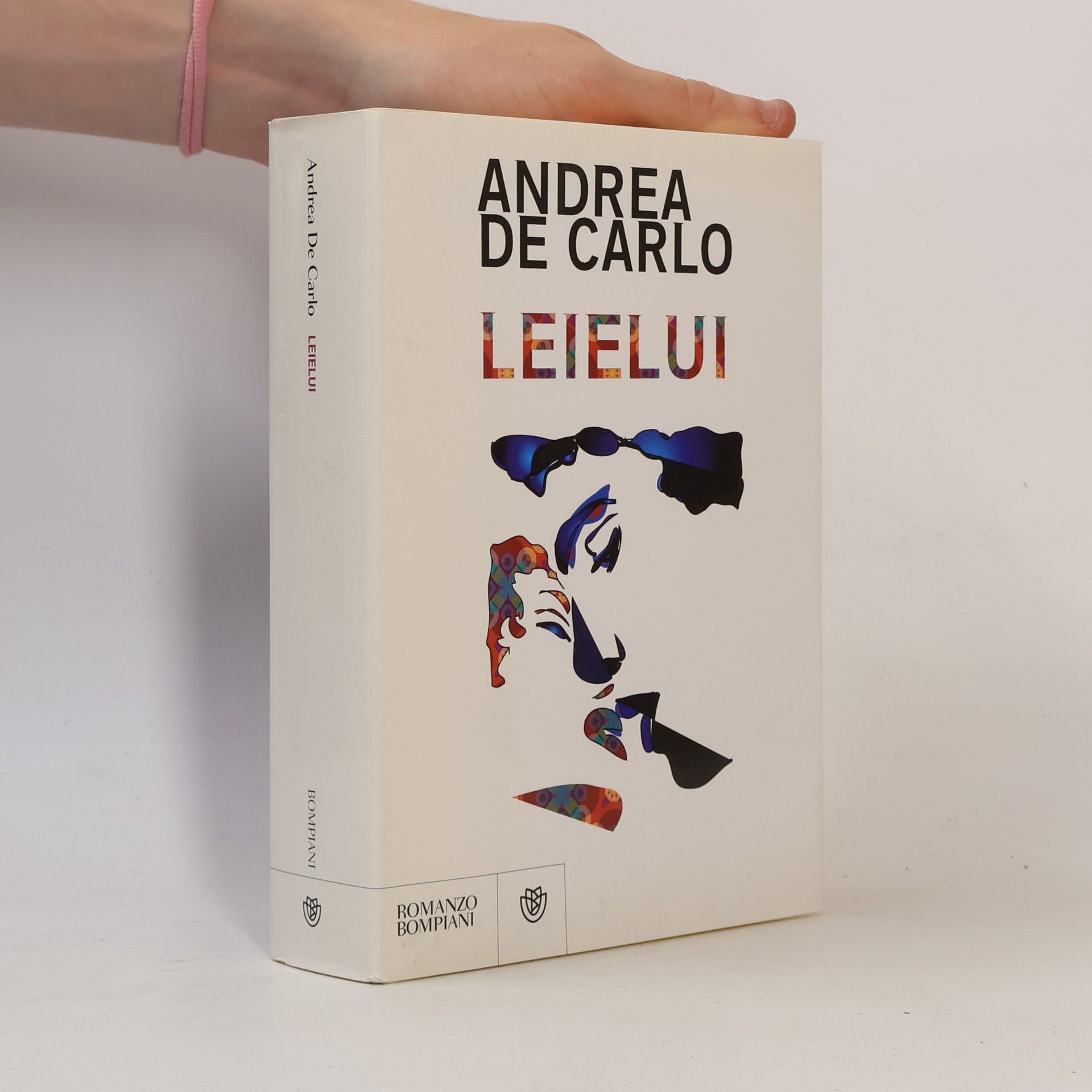 Andrea De Carlo Leielui