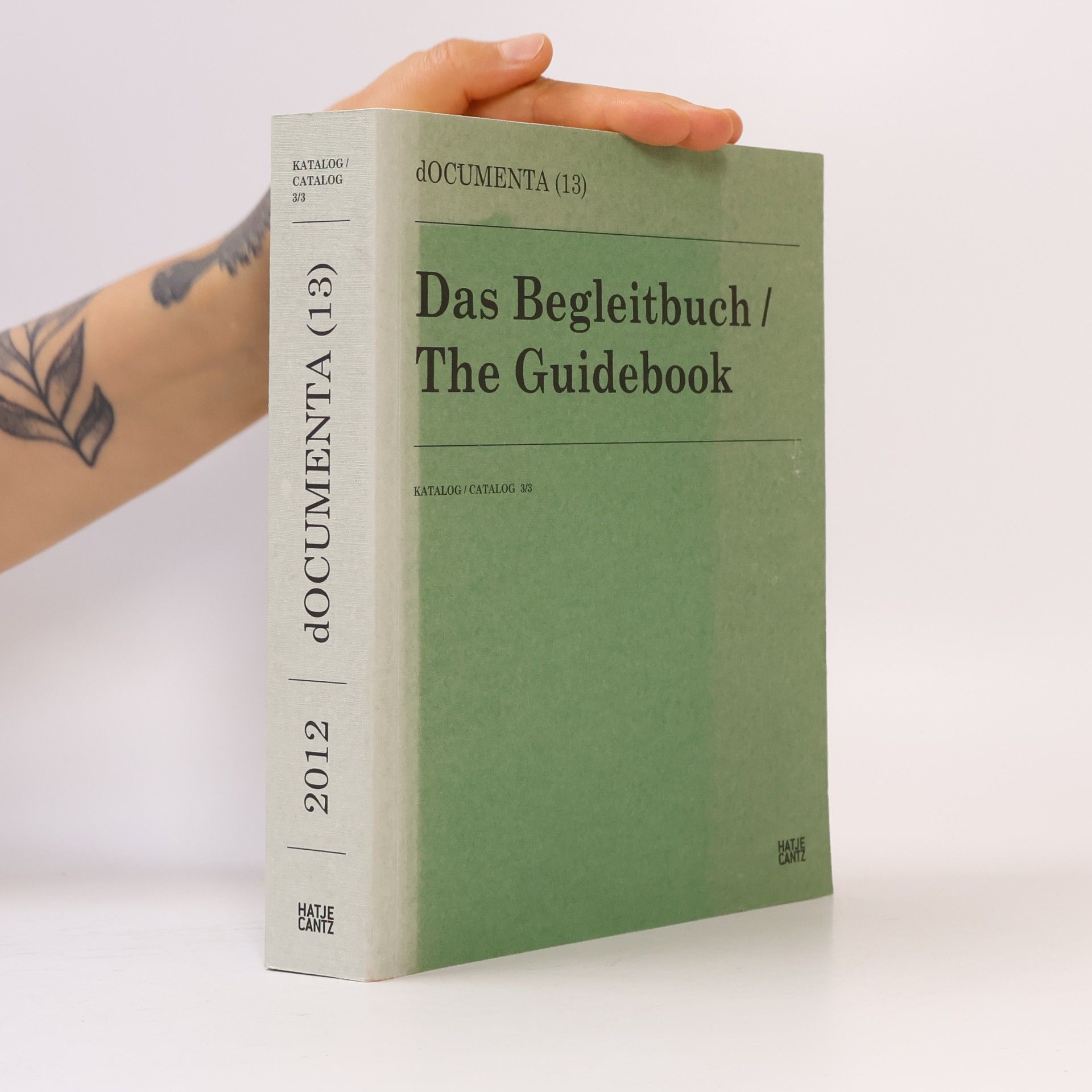Eva Scharrer Das Begleitbuch. The Guidebook