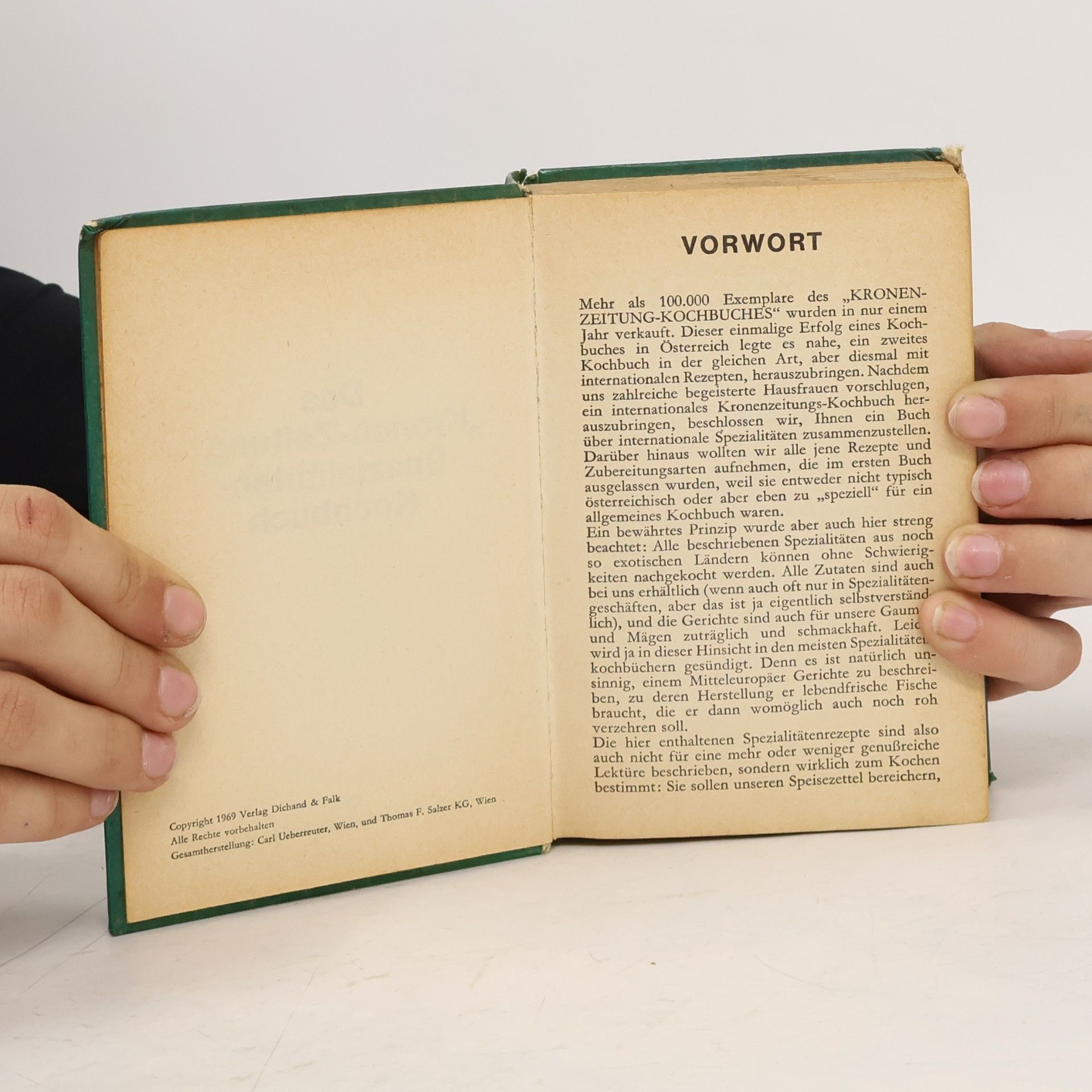 Various authors Spezialitäten Kochbuch