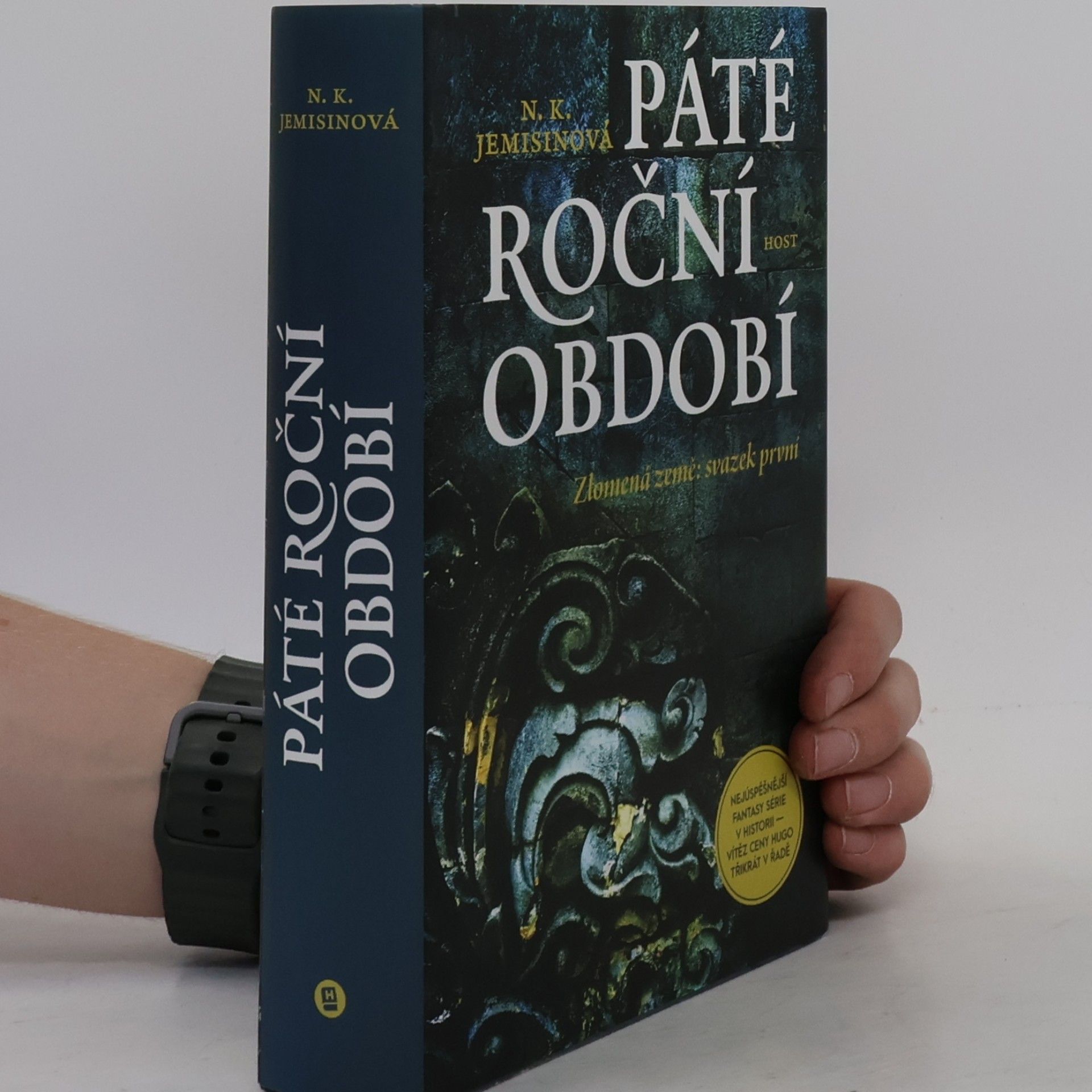 N. K. Jemisin Páté roční období