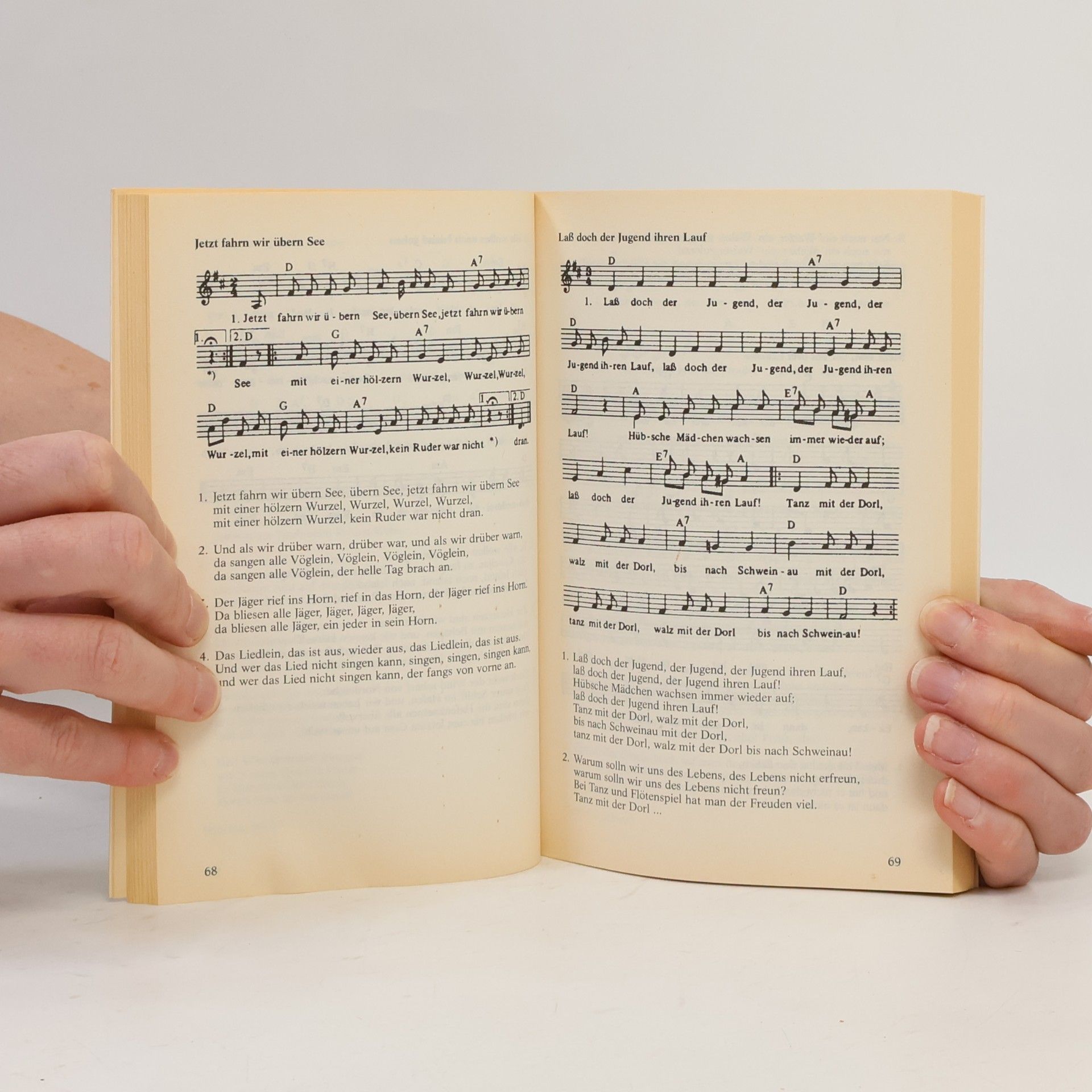 Autorenkollektiv Volkslider. Band 1