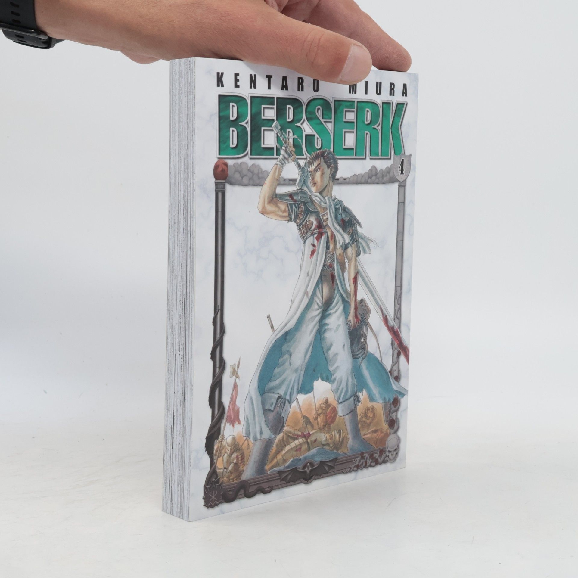 Kentaró Miura Berserk. 4