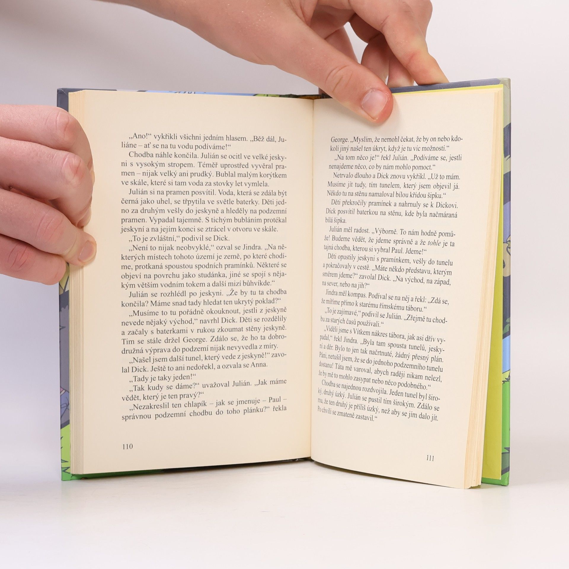 Enid Blyton Správná pětka. Na stopě