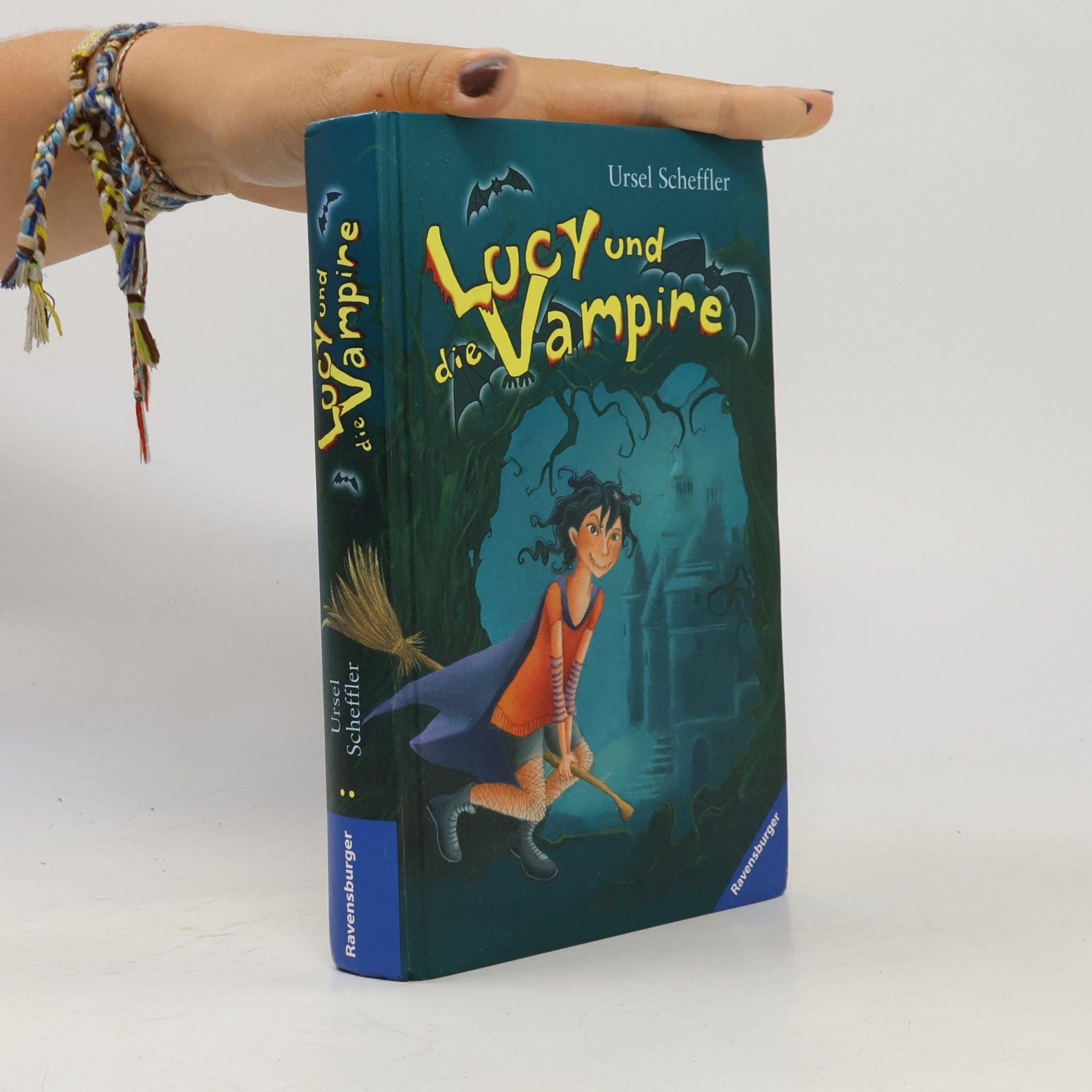 Ursel Scheffler Lucy und die Vampire