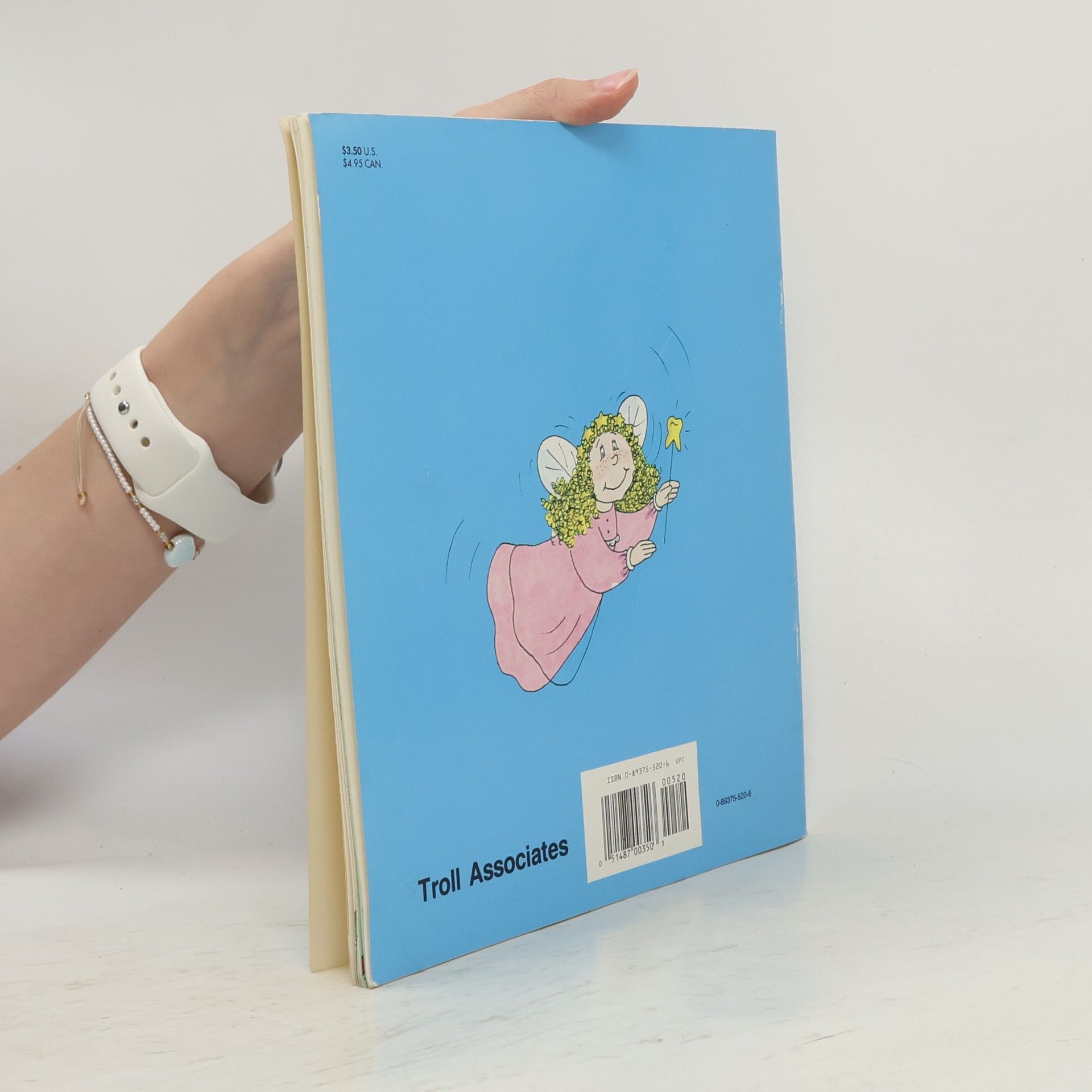 Sharon M. Peterson A Giant First-Start Reader: Tooth Fairy