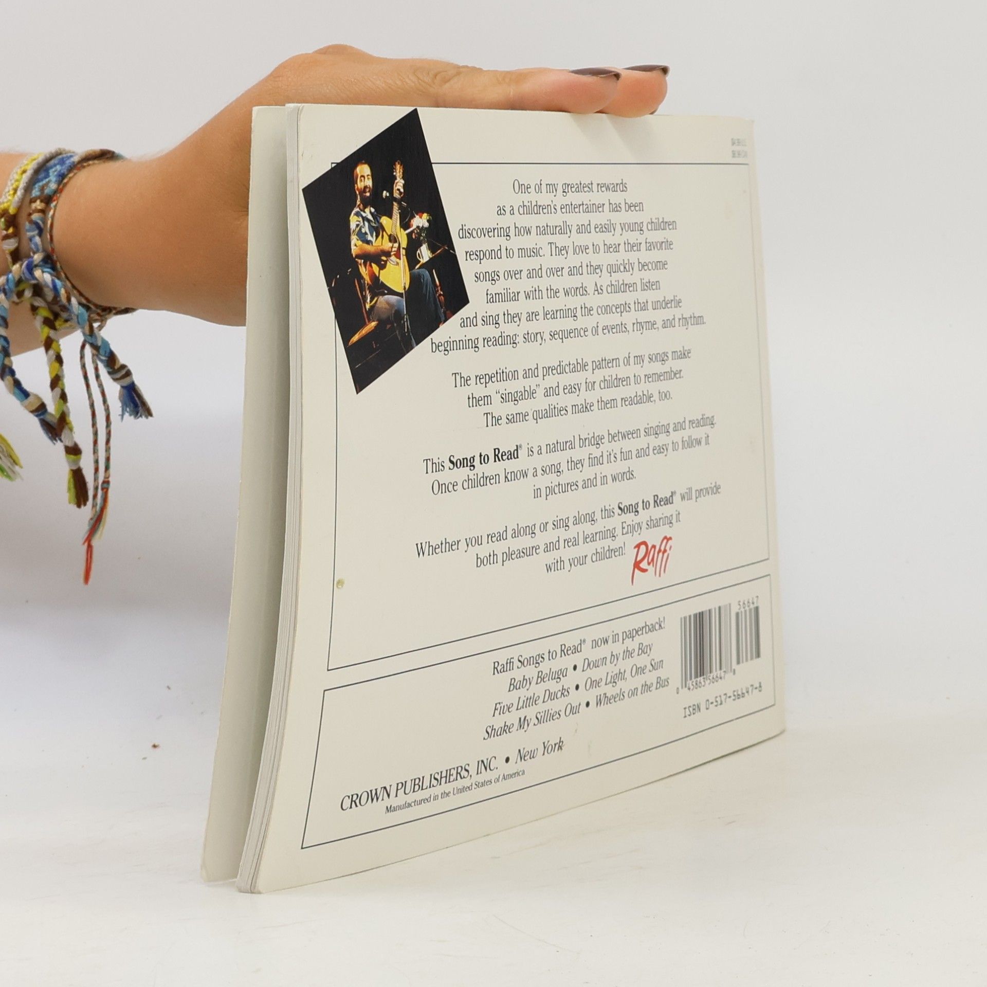 Raffi Raffi Songs to Read: Shake My Sillies Out