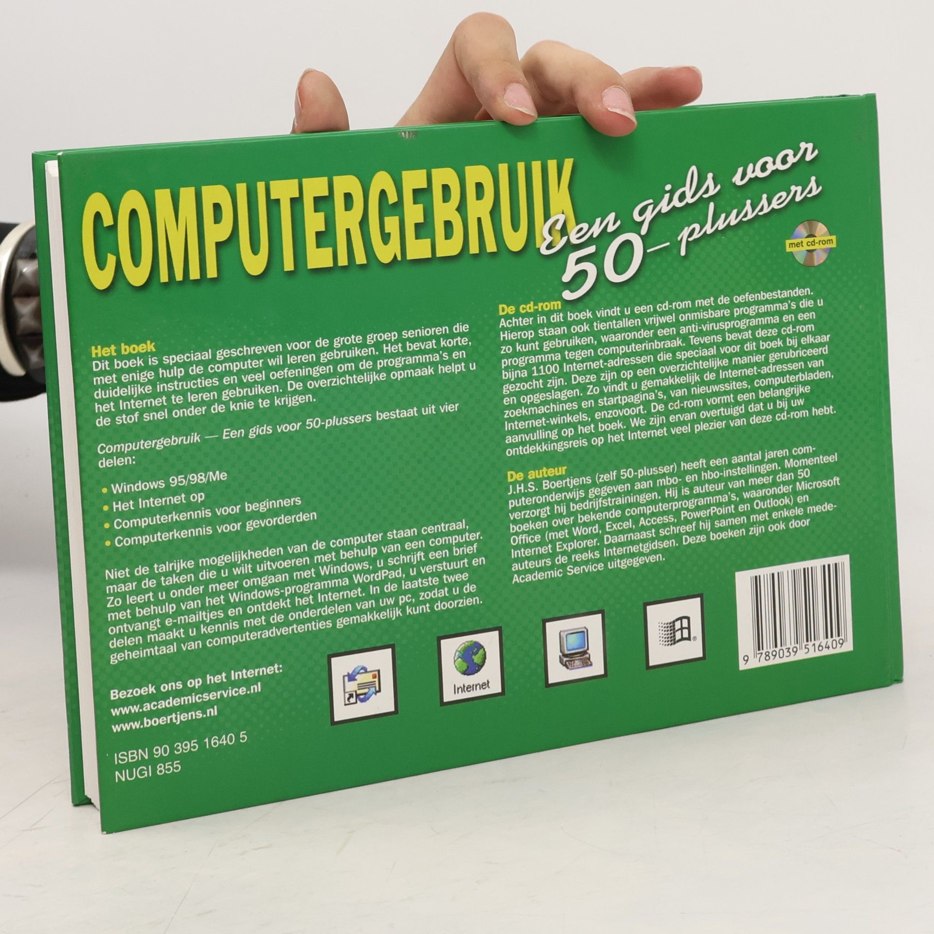 Koos Boertjens Computergebruik, een gids voor 50-plussers met cd-rom
