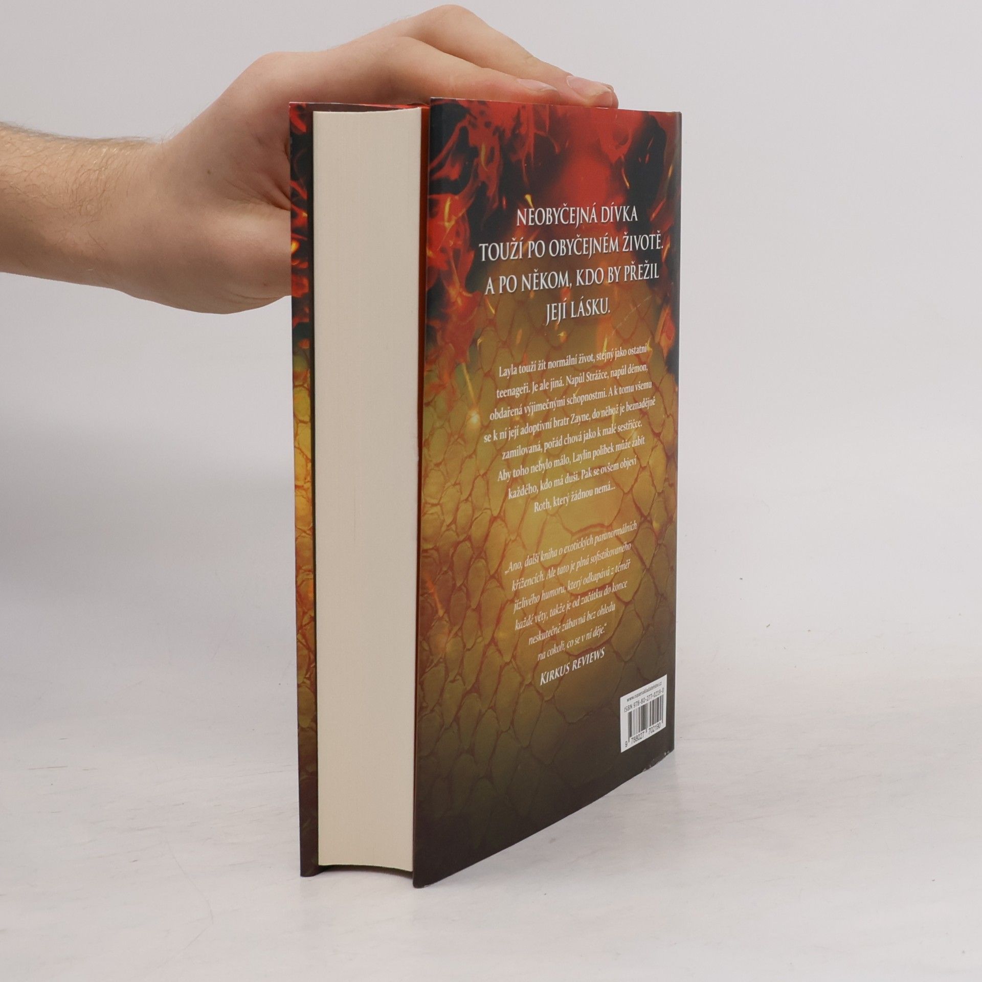 Jennifer Armentrout Polibek bez duše