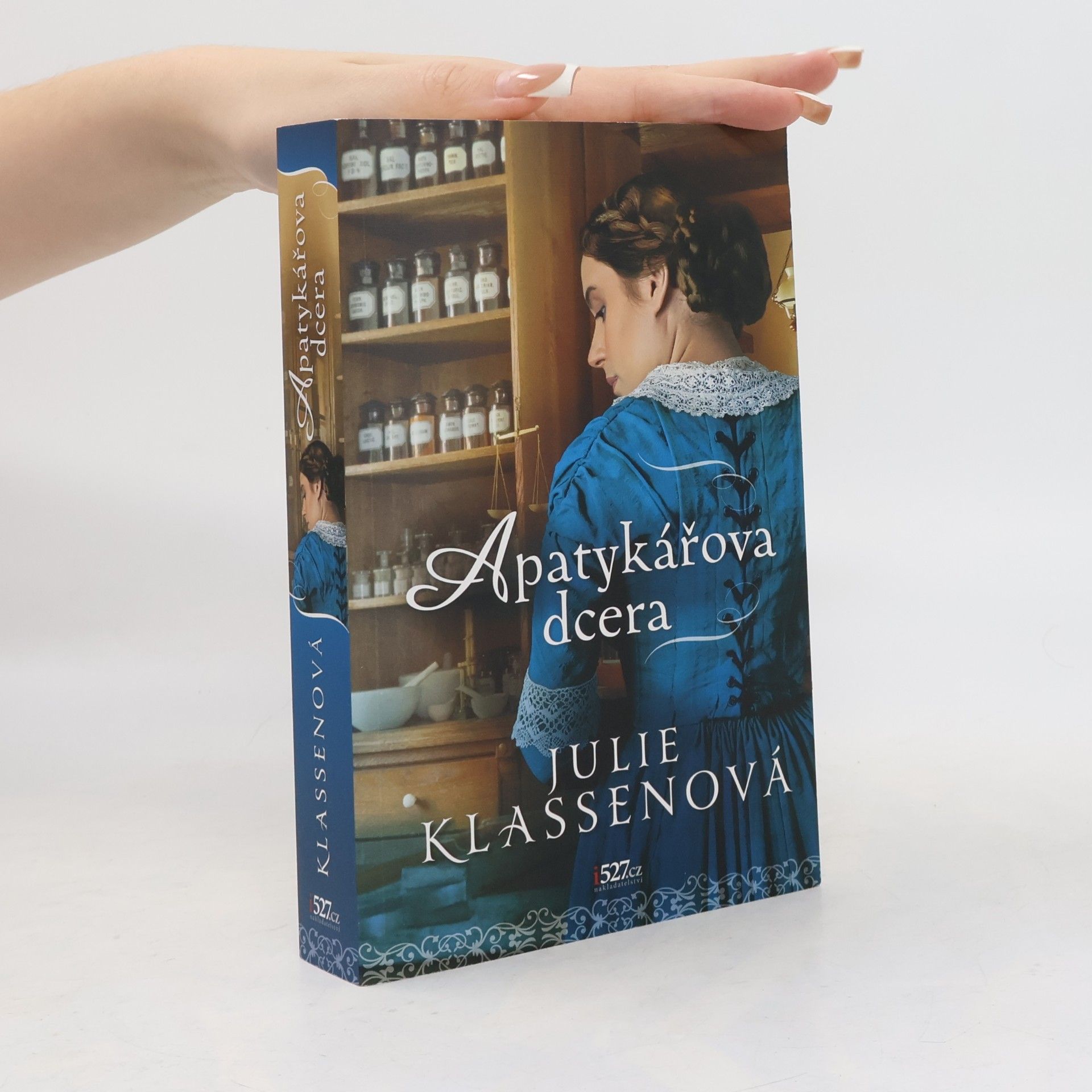 Julie Klassen Apatykářova dcera