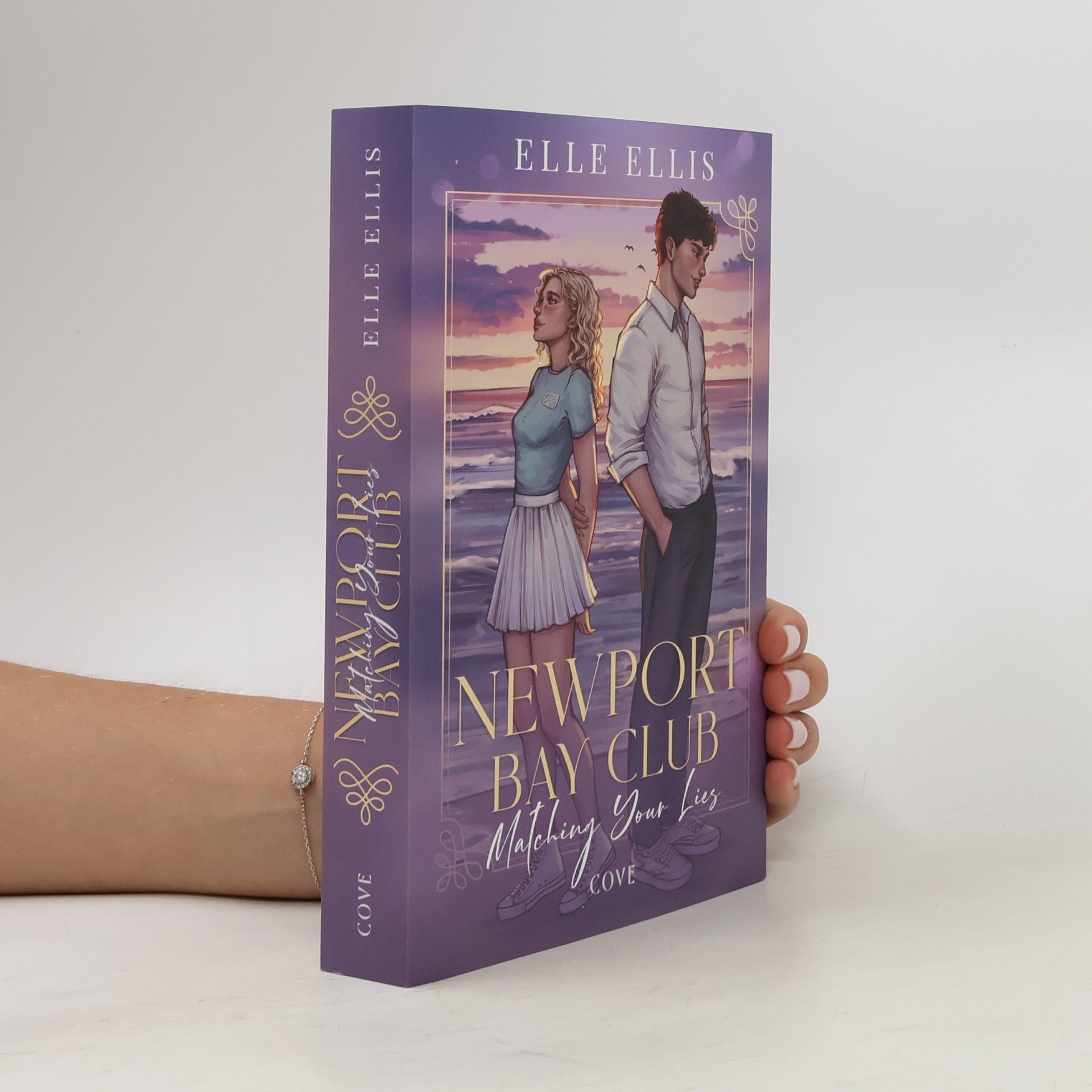 Elle Ellis Newport Bay Club - 1: Matching Your Lies
