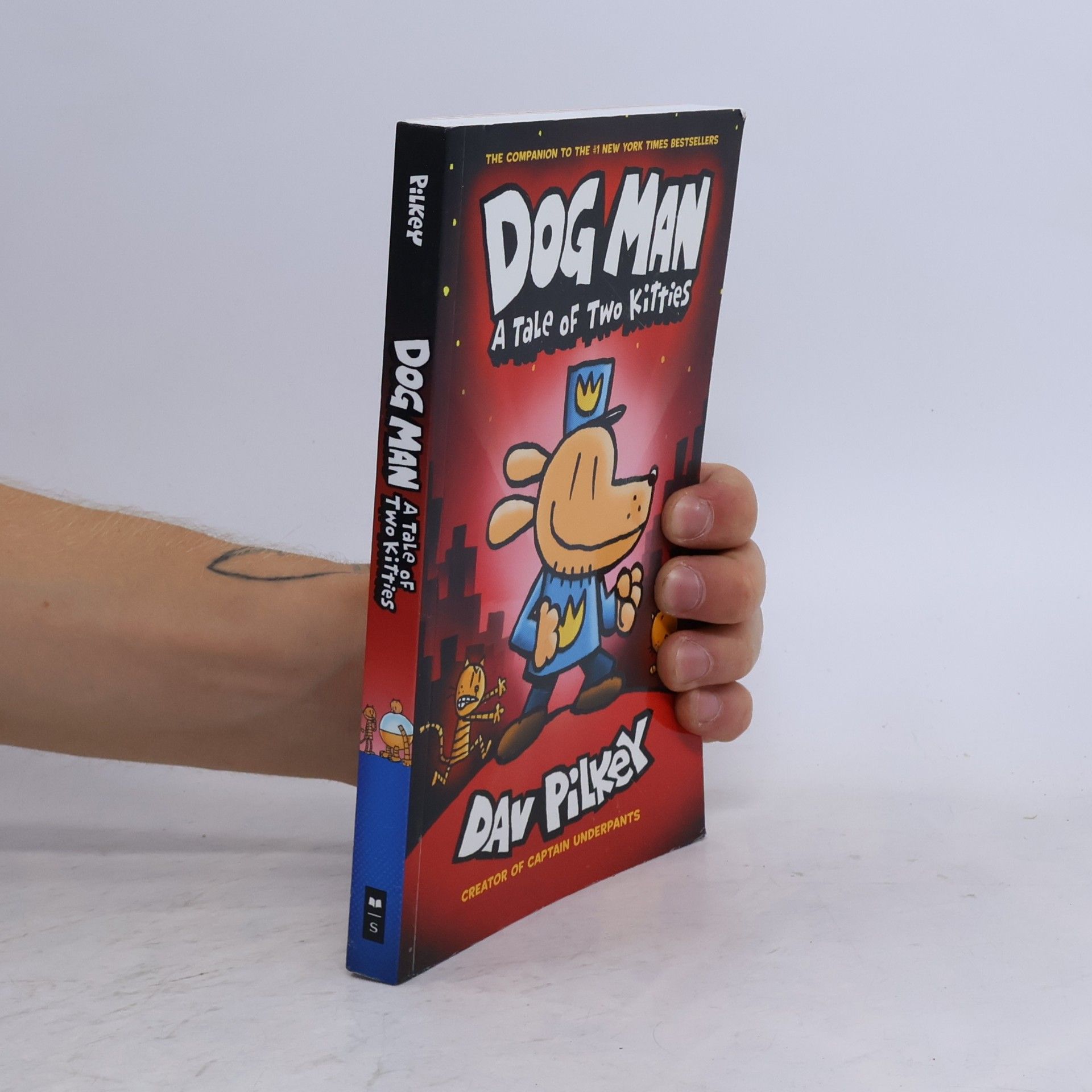 Dav Pilkey Dog Man - A Tale of Two Kitties