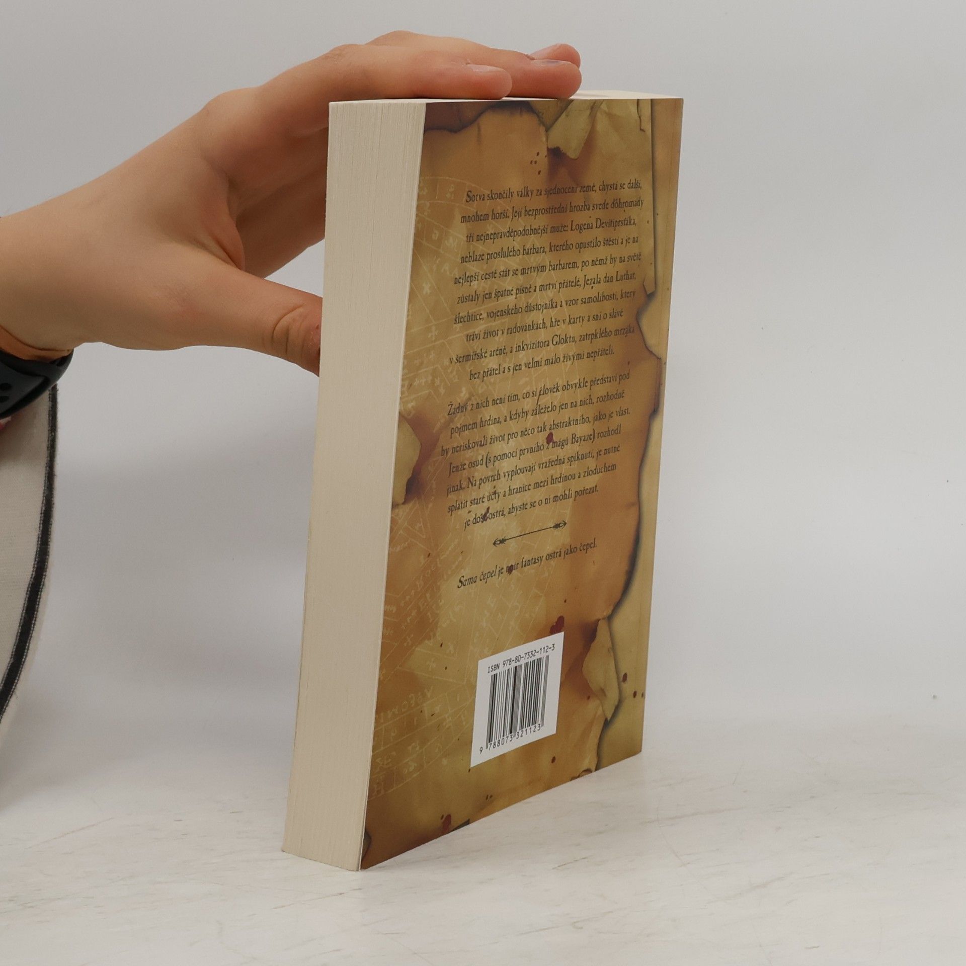 Joe Abercrombie První zákon. Kniha první, Sama čepel
