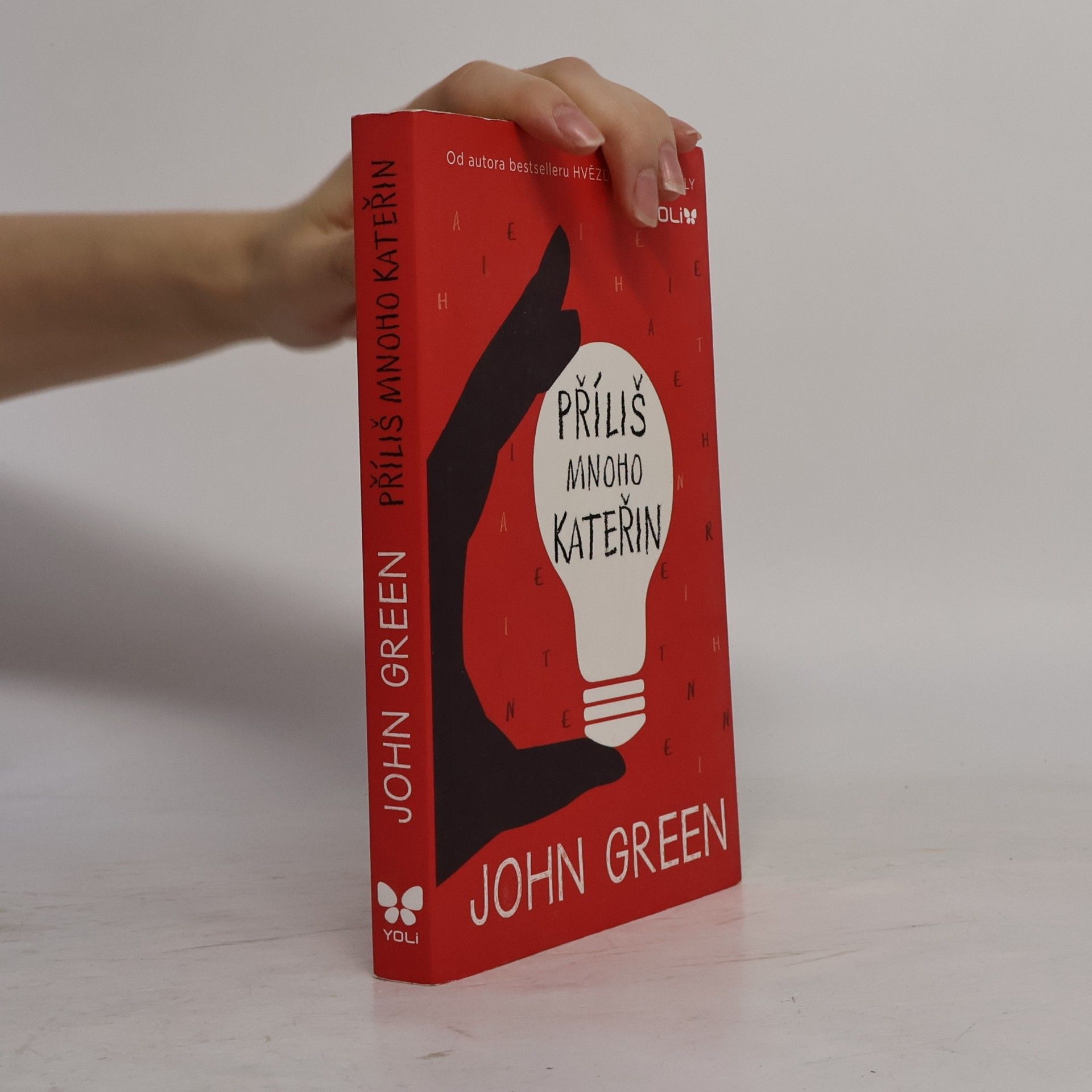 John Green Příliš mnoho Kateřin