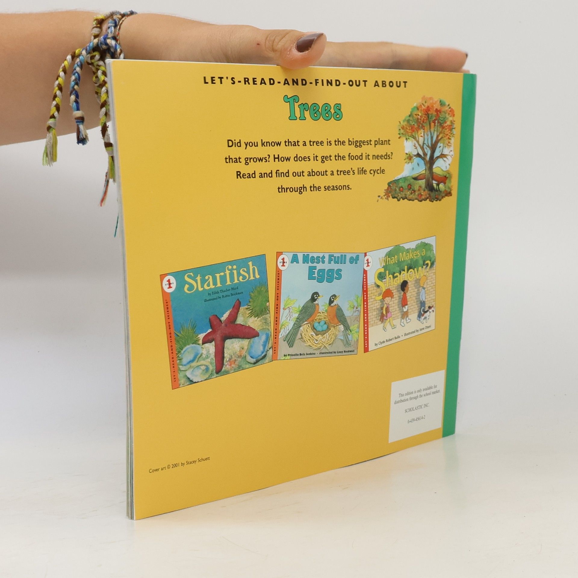 Clyde Robert Bulla Let's-Read-and-Find-Out Science®: A Tree Is a Plant