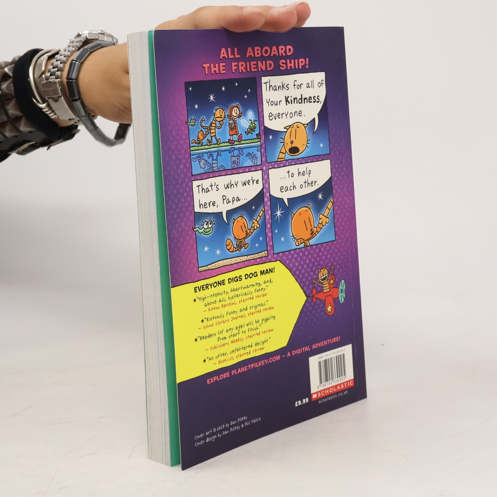 Dav Pilkey Dog Man 11: Twenty Thousand Fleas Under the Sea (PB)