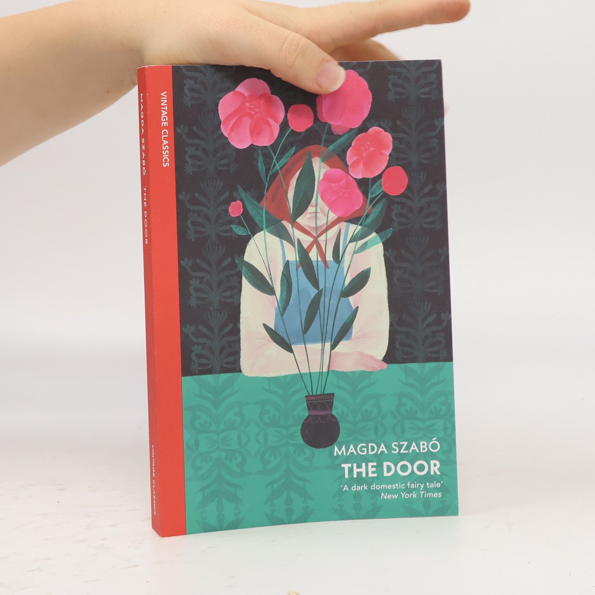 Magda Szabó The Door