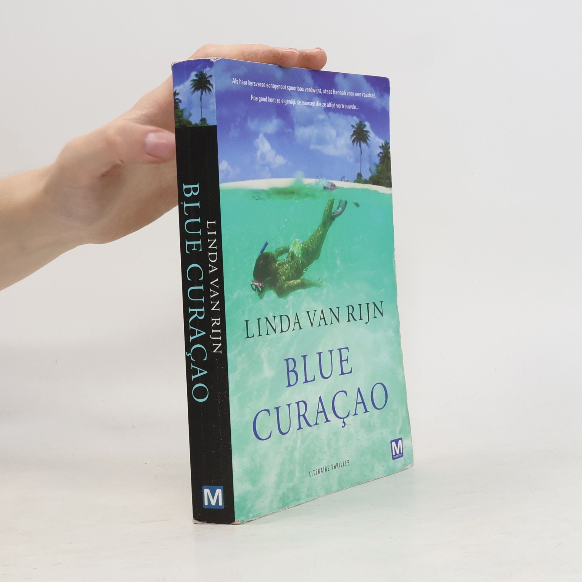 Linda Van Rijn Blue Curaçao