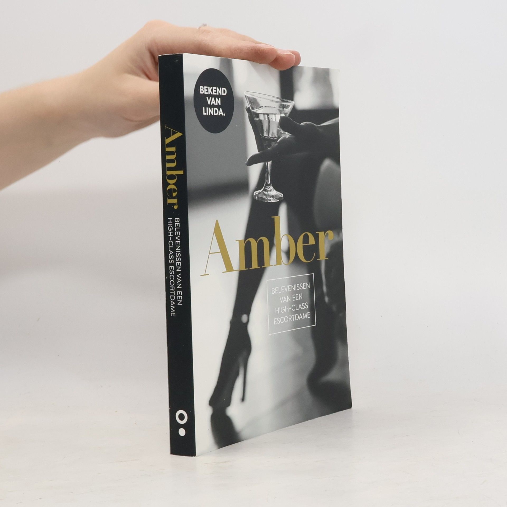 Amber van Esphen Amber