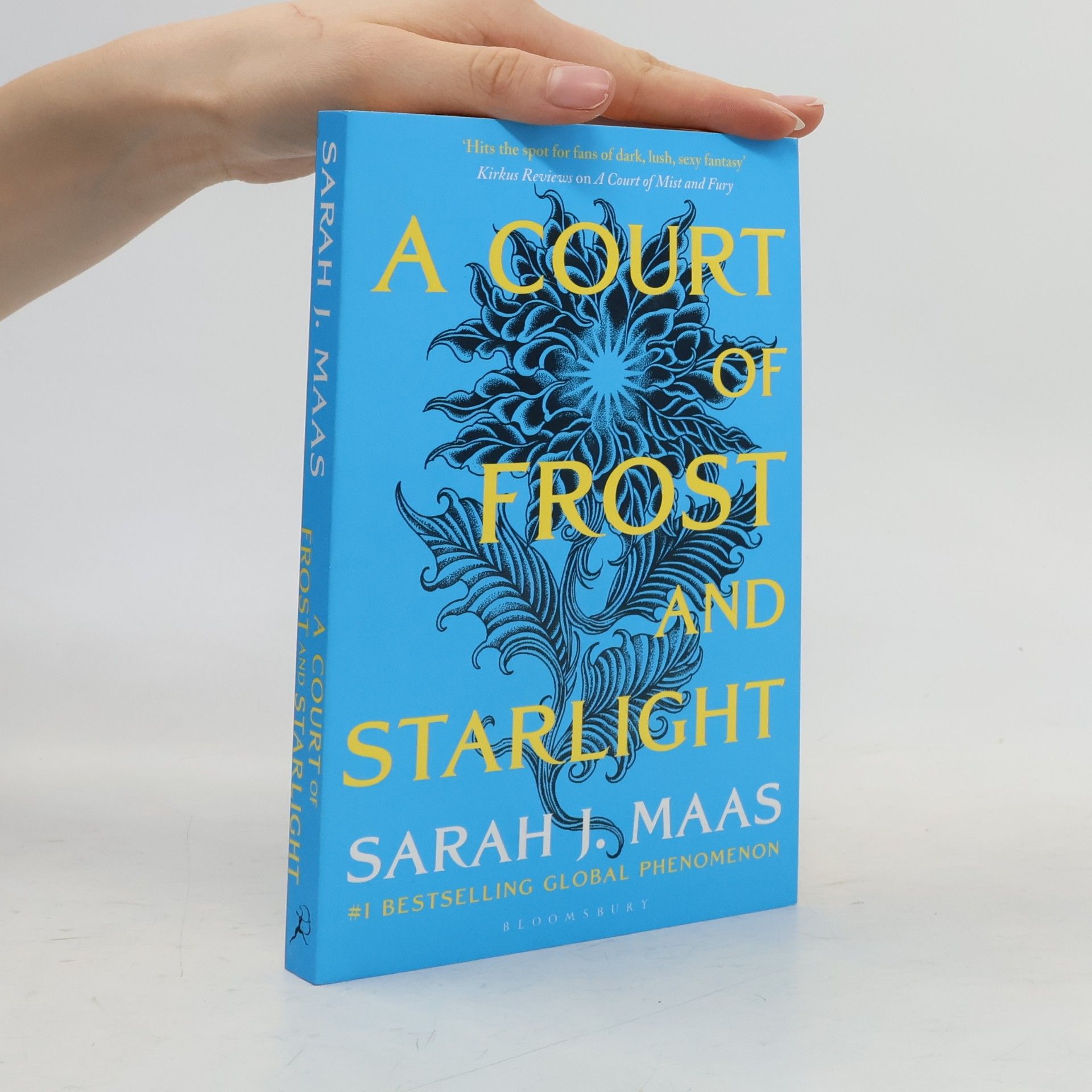 Sarah J. Maas A Court of Frost and Starlight