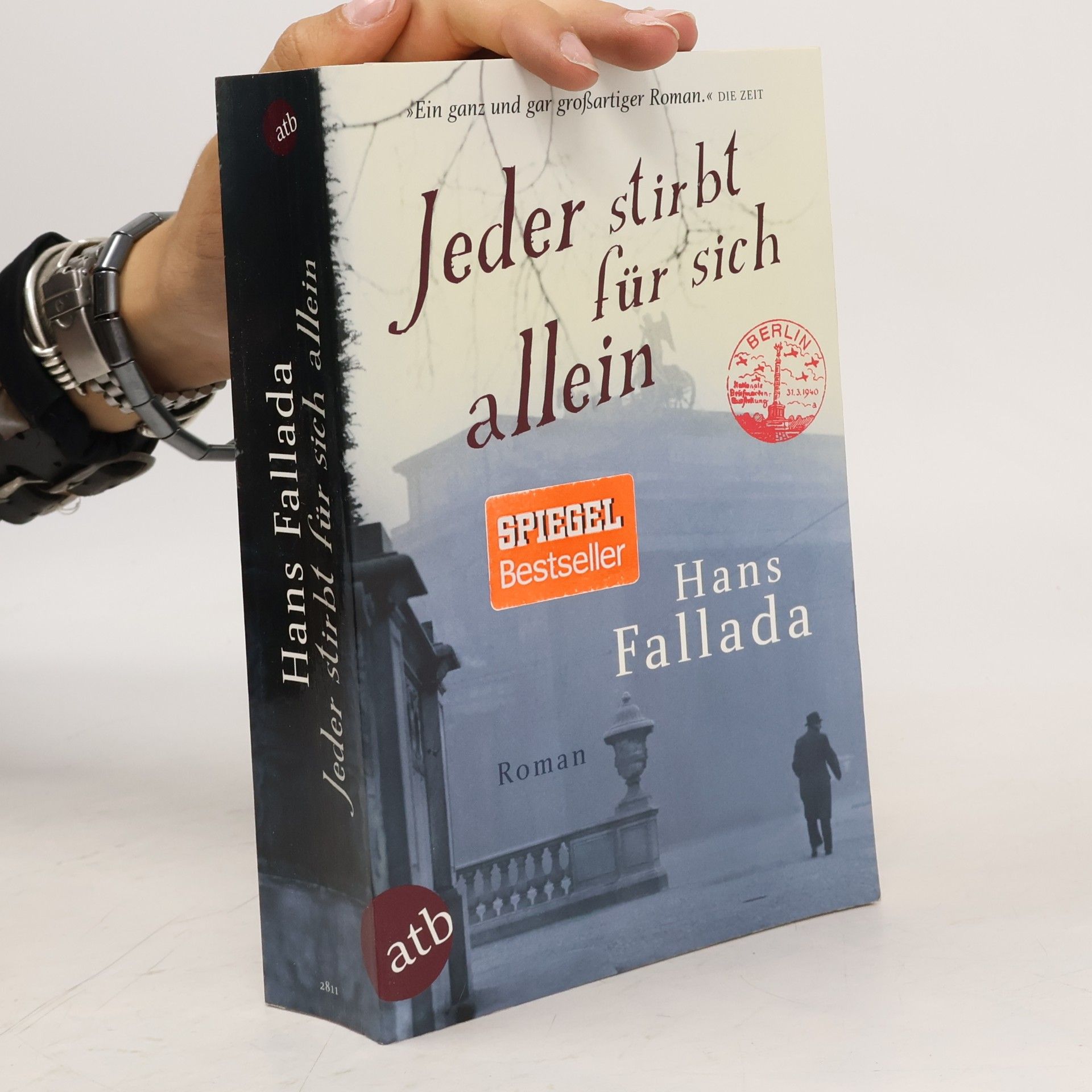 Hans Fallada Jeder stirbt fur sich allein