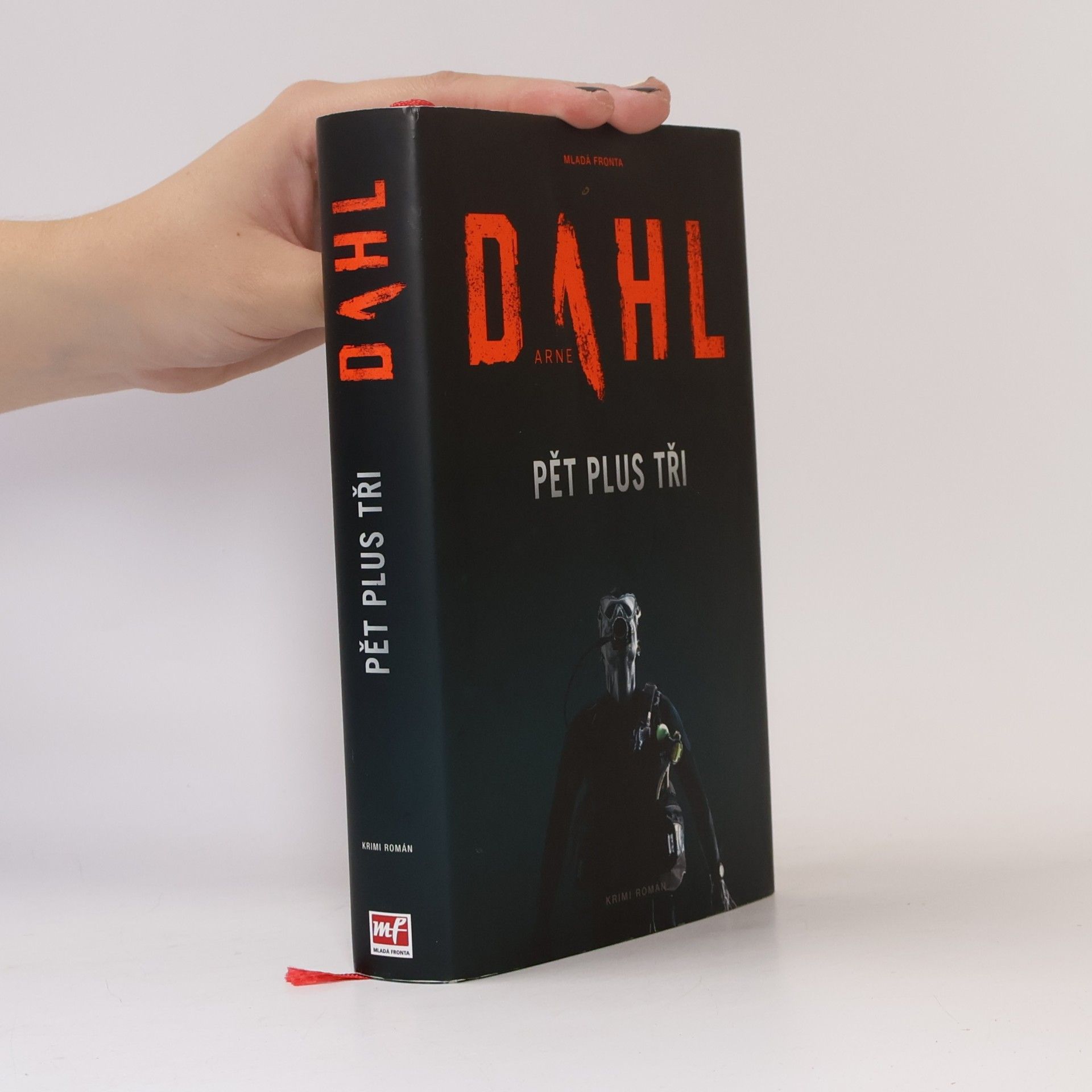 Arne Dahl Pět plus tři
