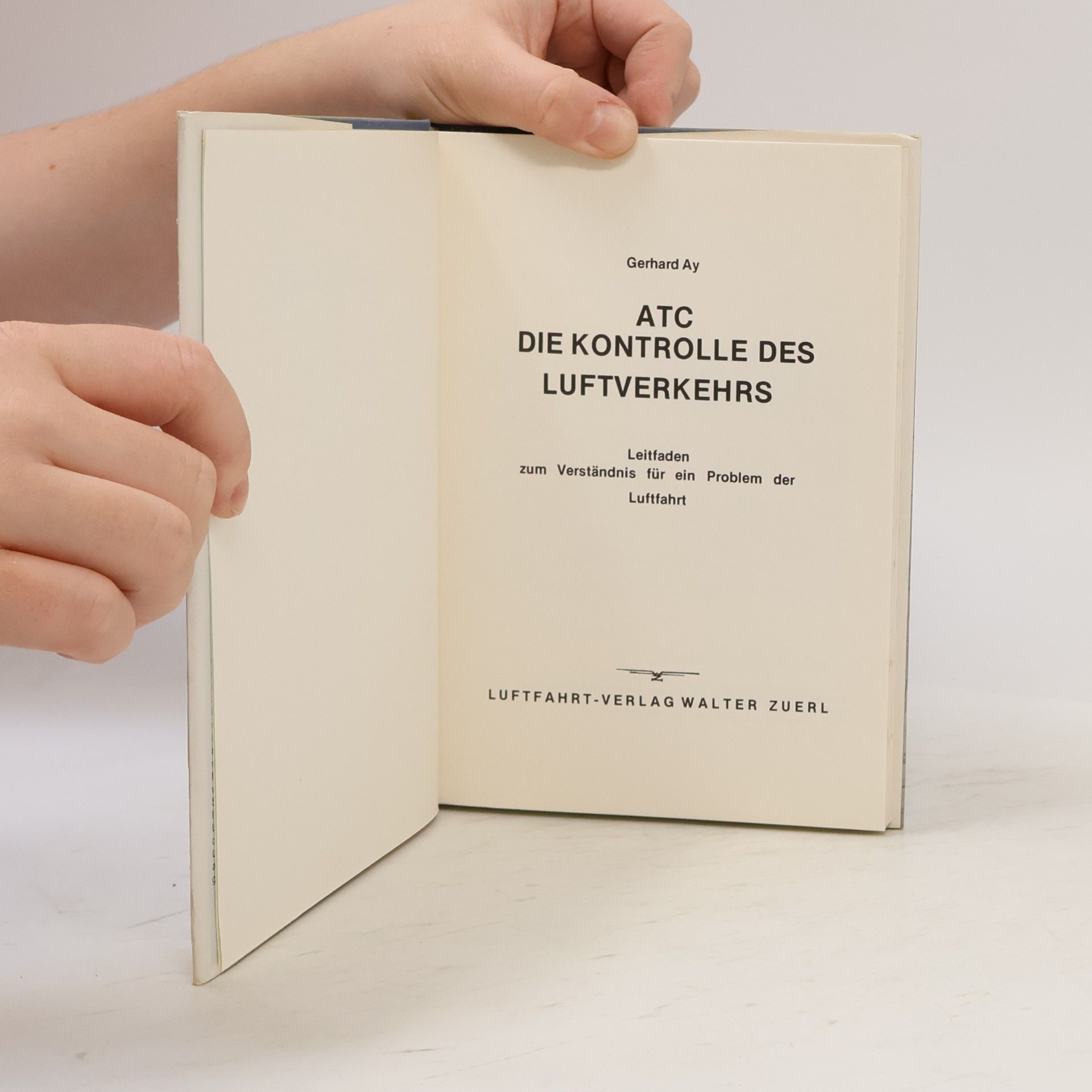 Gerhard Ay ATC, die Kontrolle des Luftverkehrs