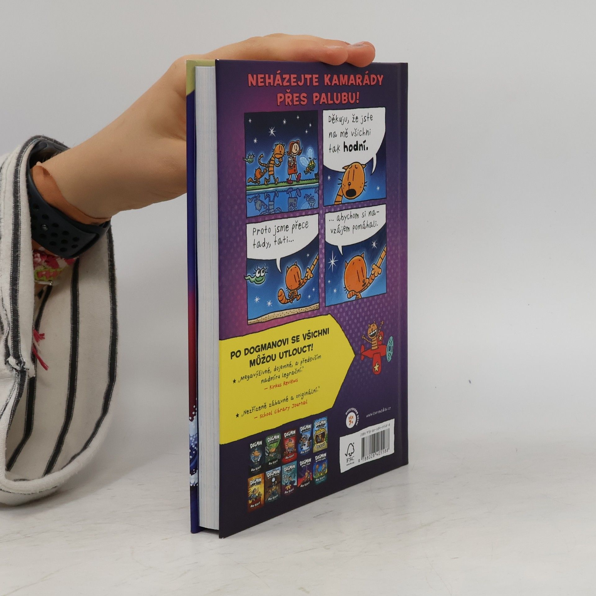 Dav Pilkey Dogman : dvacer tisíc blech pod mořem