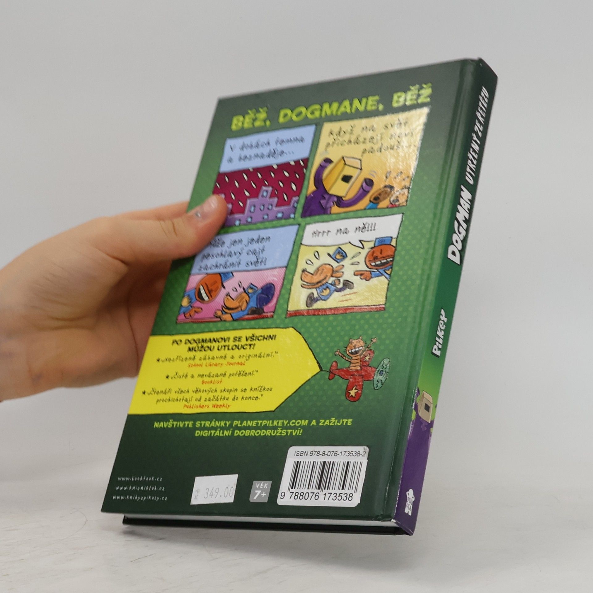 Dav Pilkey Dogman utržený ze řetězu