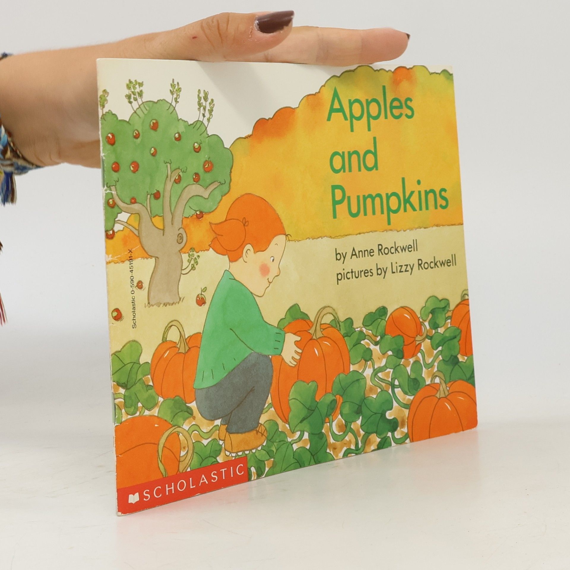 Anne F. Rockwell Apples and Pumpkins