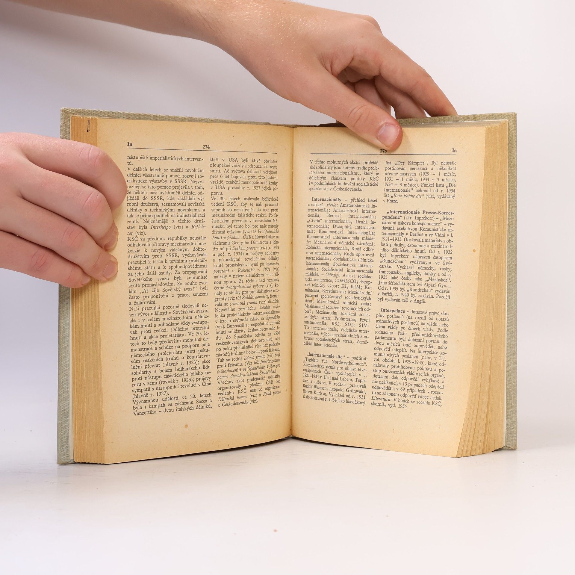 Autorenkollektiv Příruční slovník k dějinám KSČ. A-O
