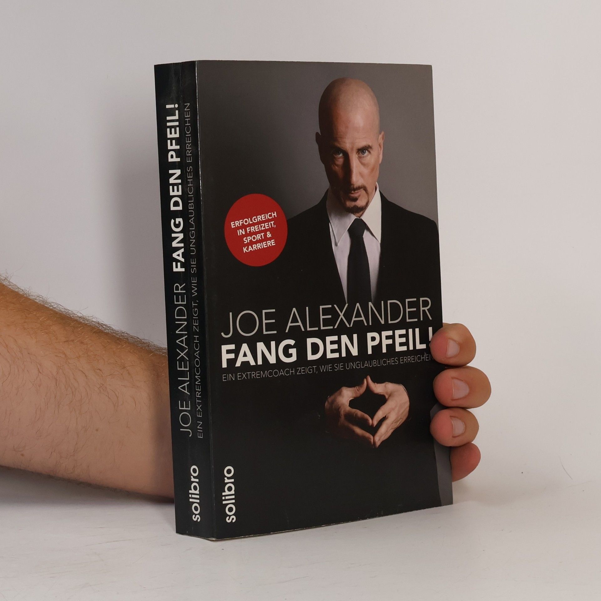 Joe Alexander Fang den Pfeil!