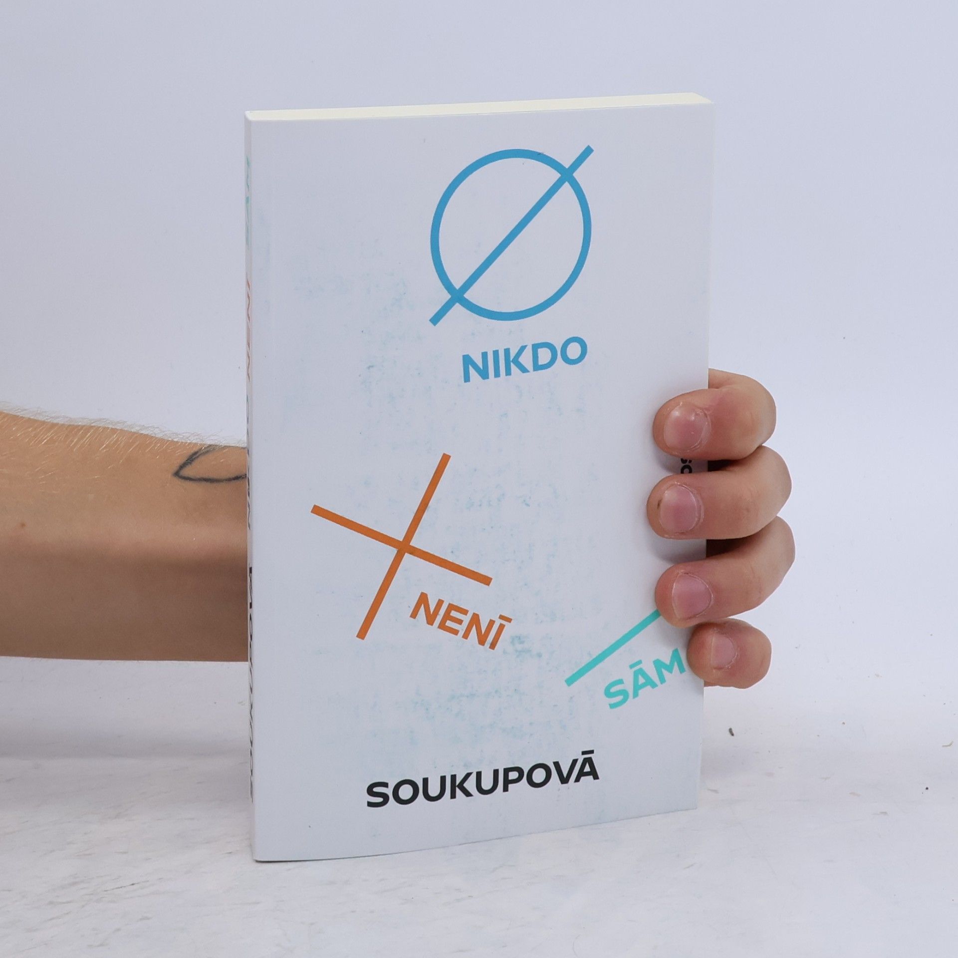 Petra Soukupova Nikdo není sám