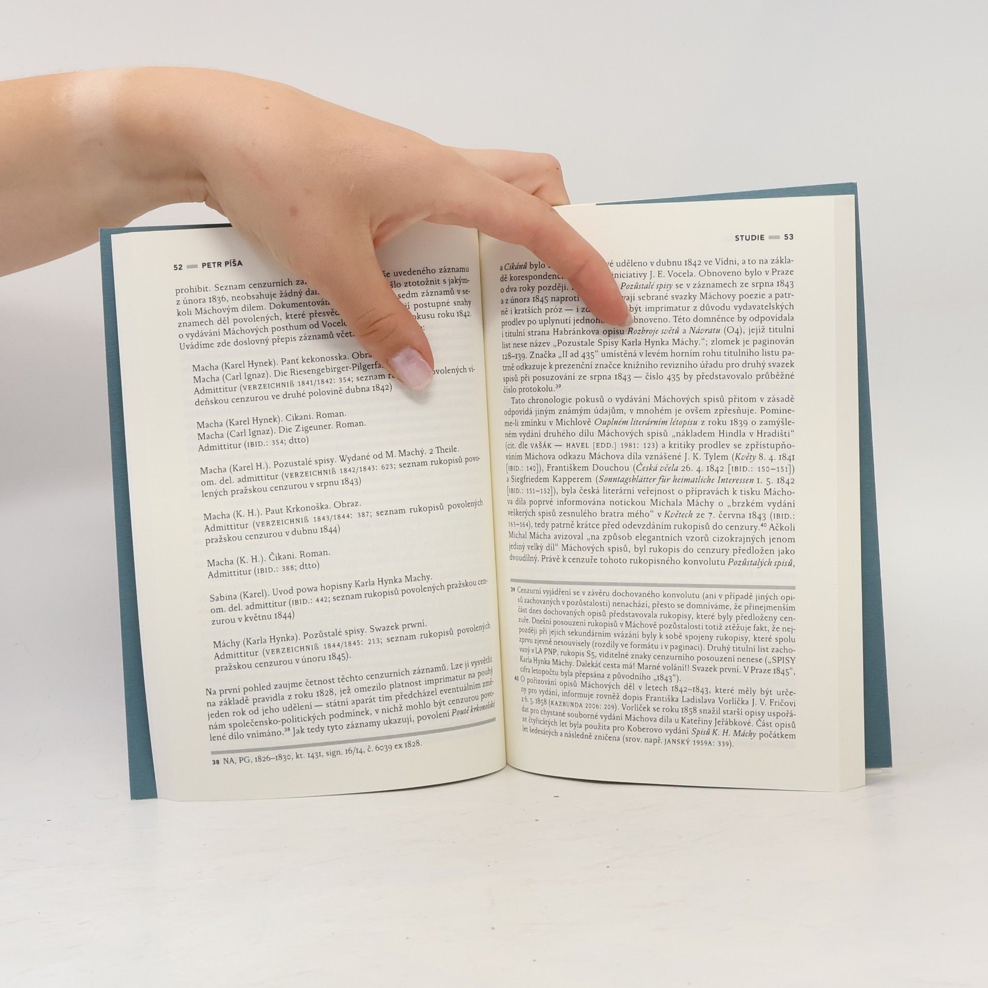 Various authors Česká literatura 1/2018
