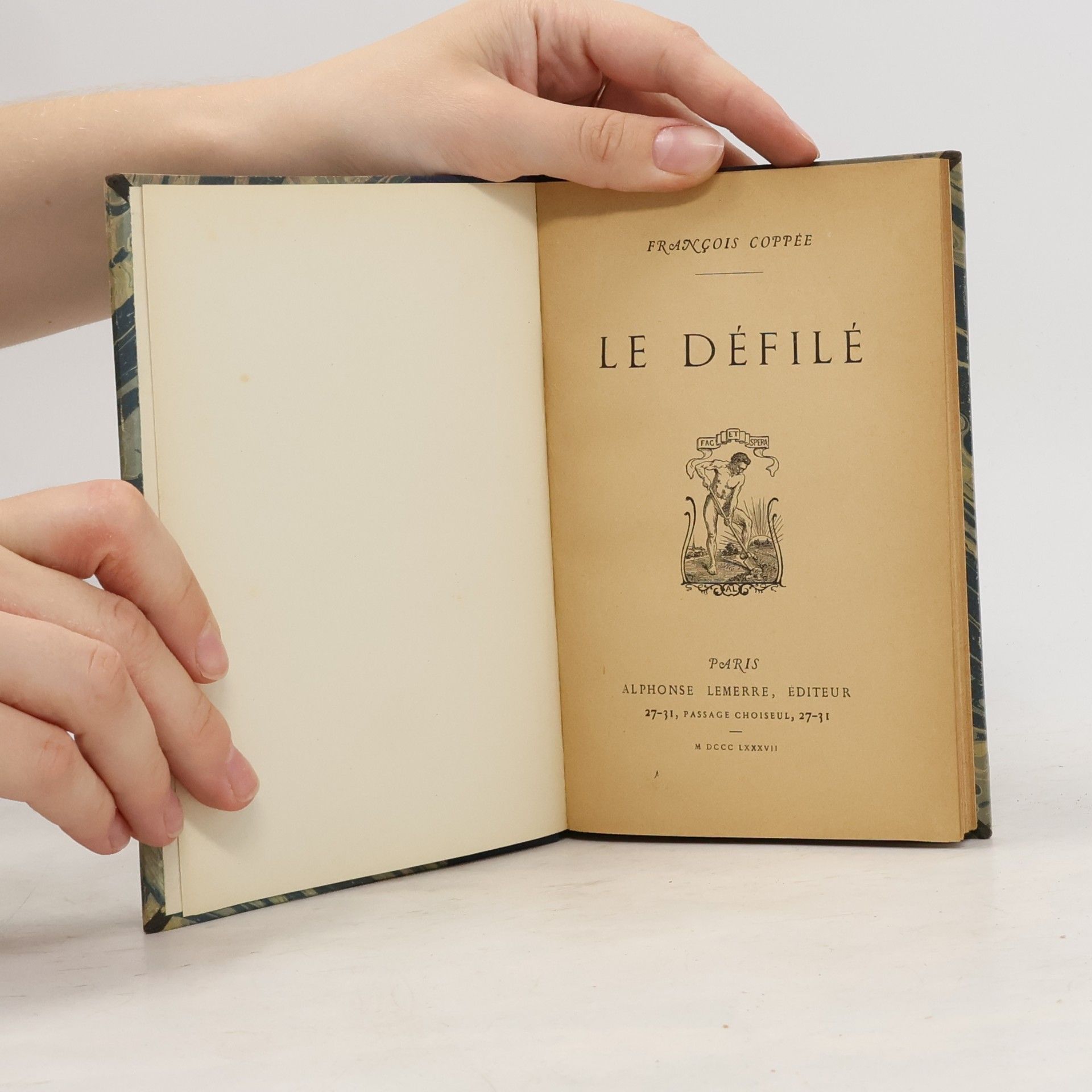 François Coppée Le défilé