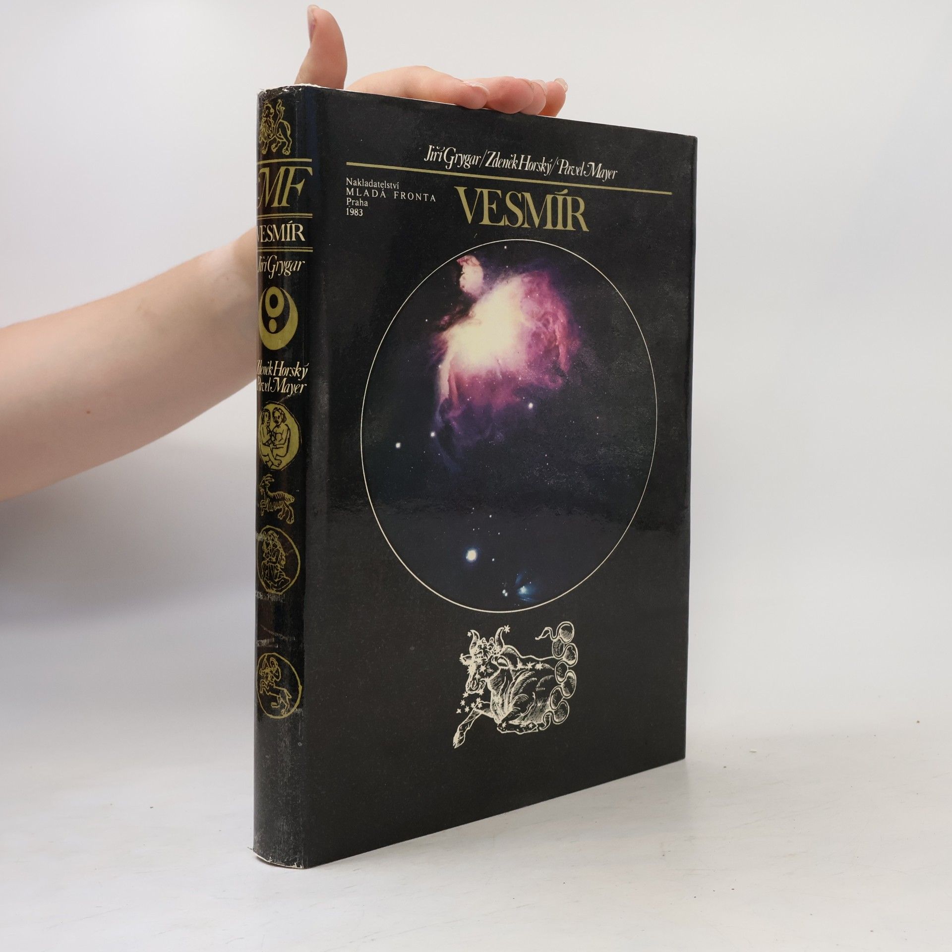 Vesmír