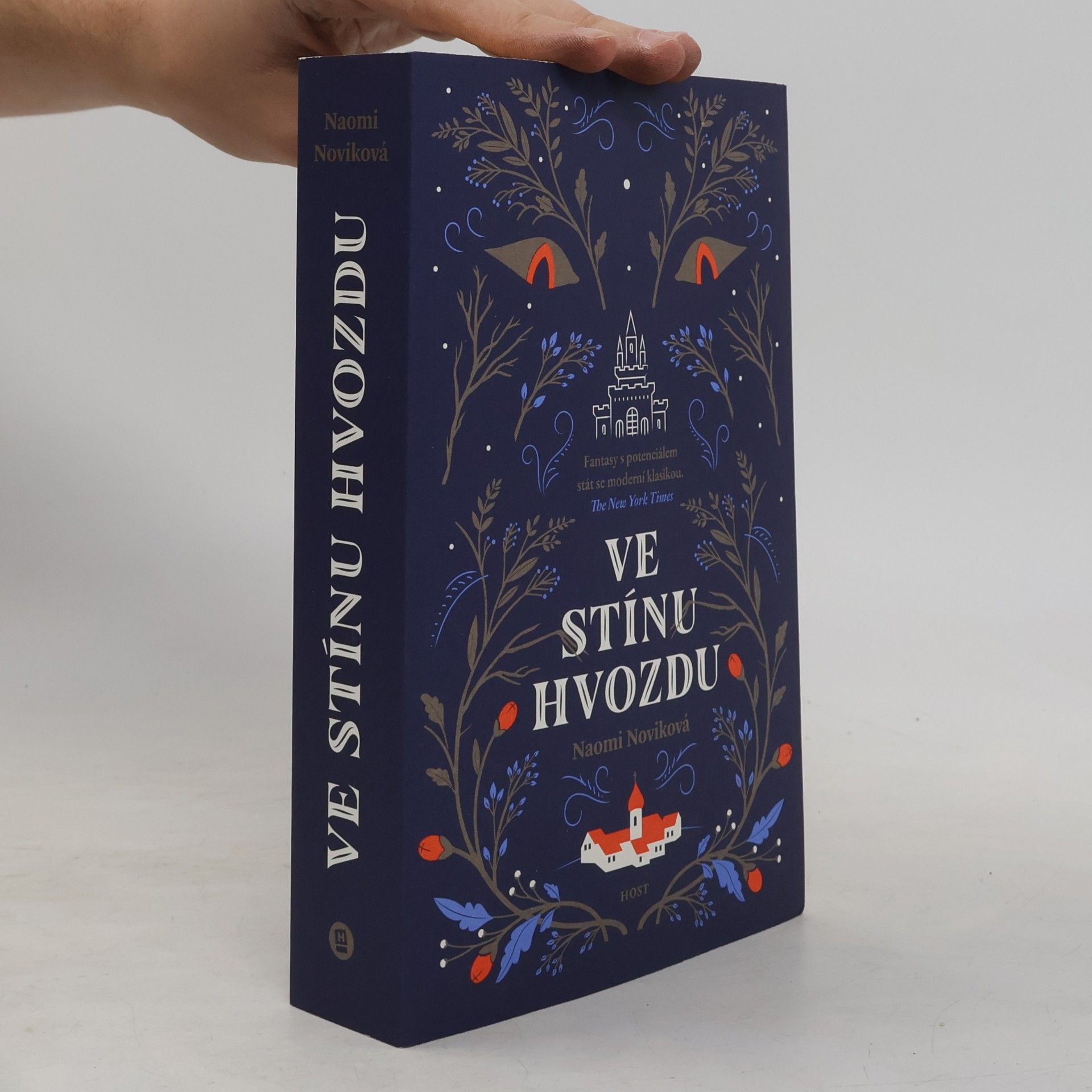 Naomi Novik Ve stínu Hvozdu