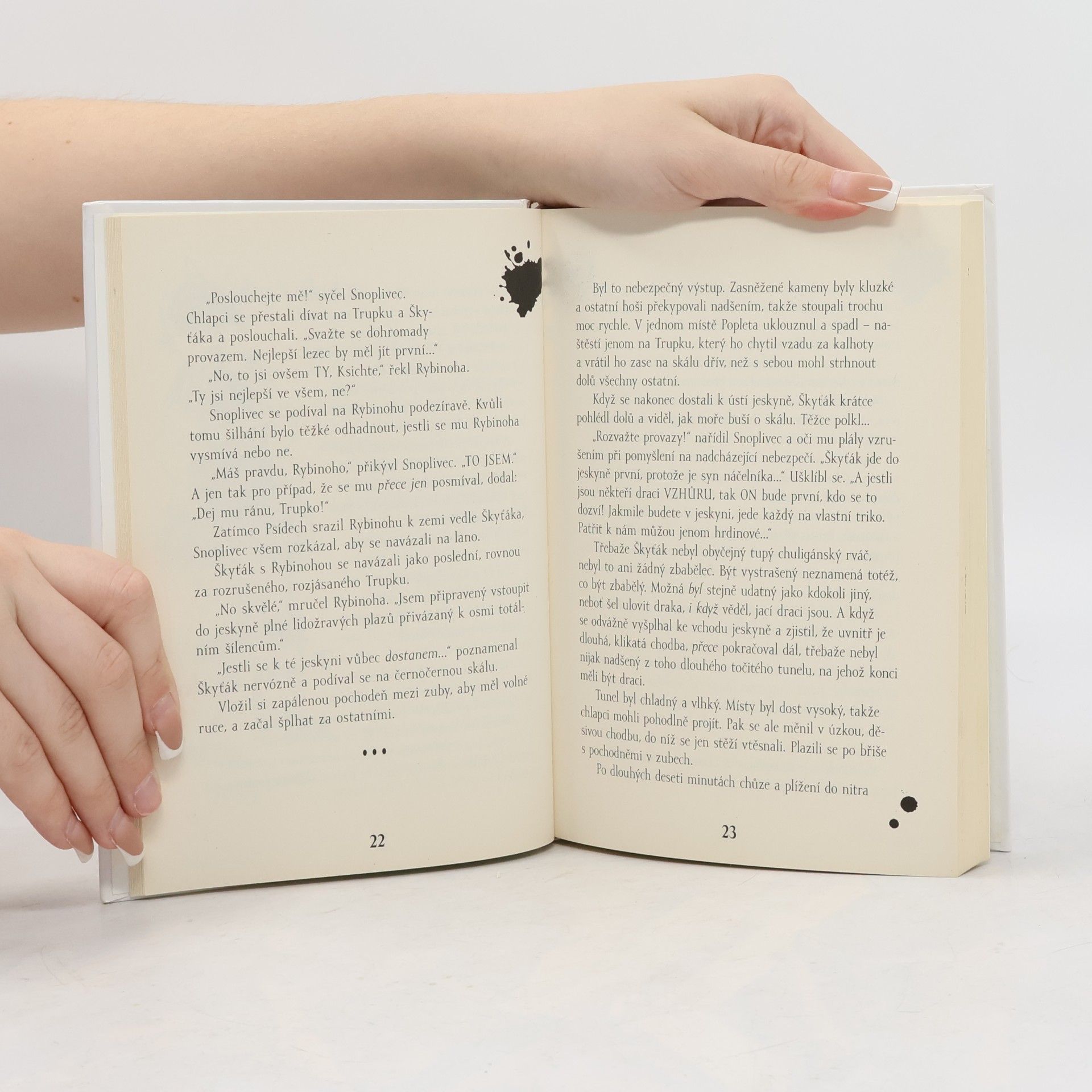 Cressida Cowell Jak vycvičit draka