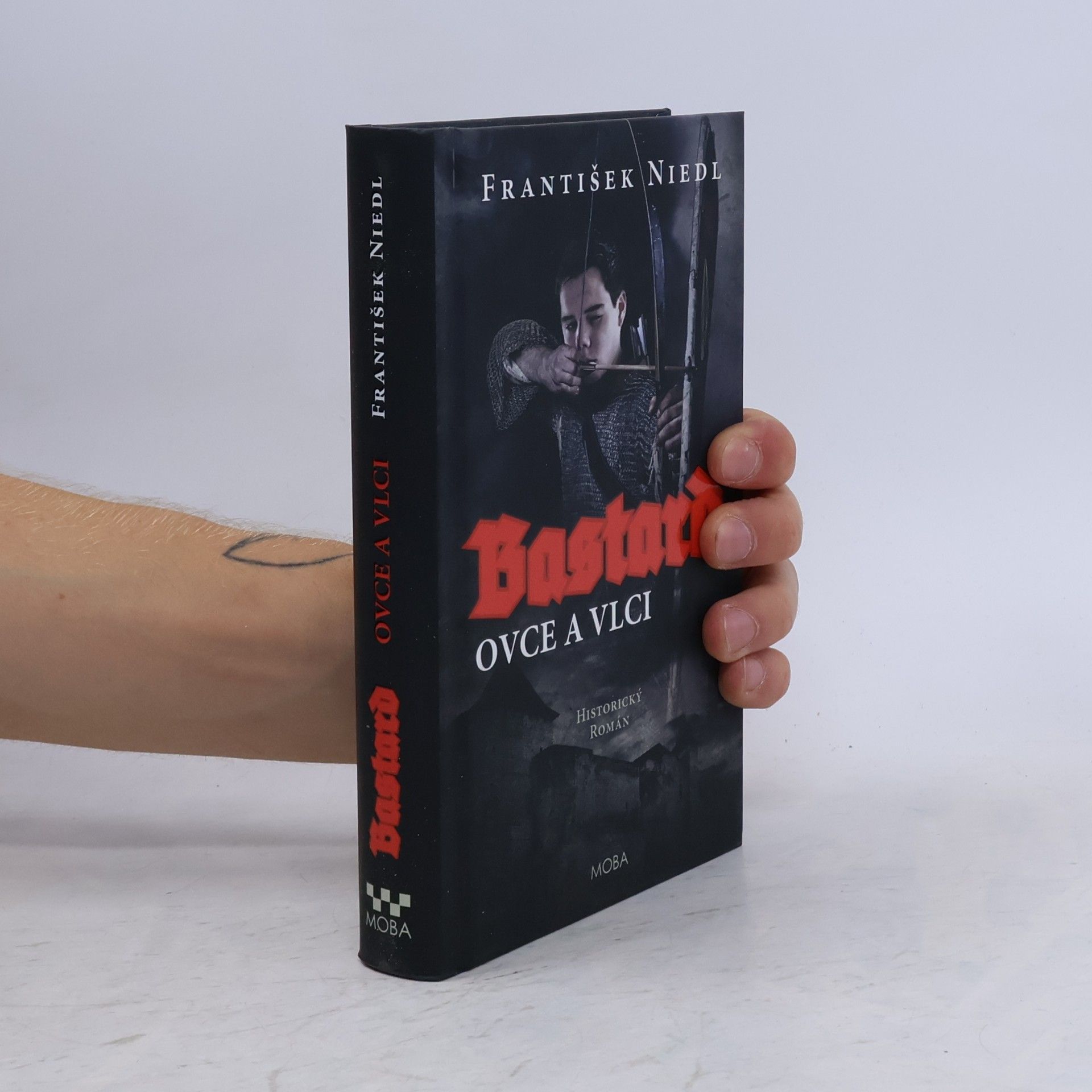 František Niedl Bastard. Ovce a vlci
