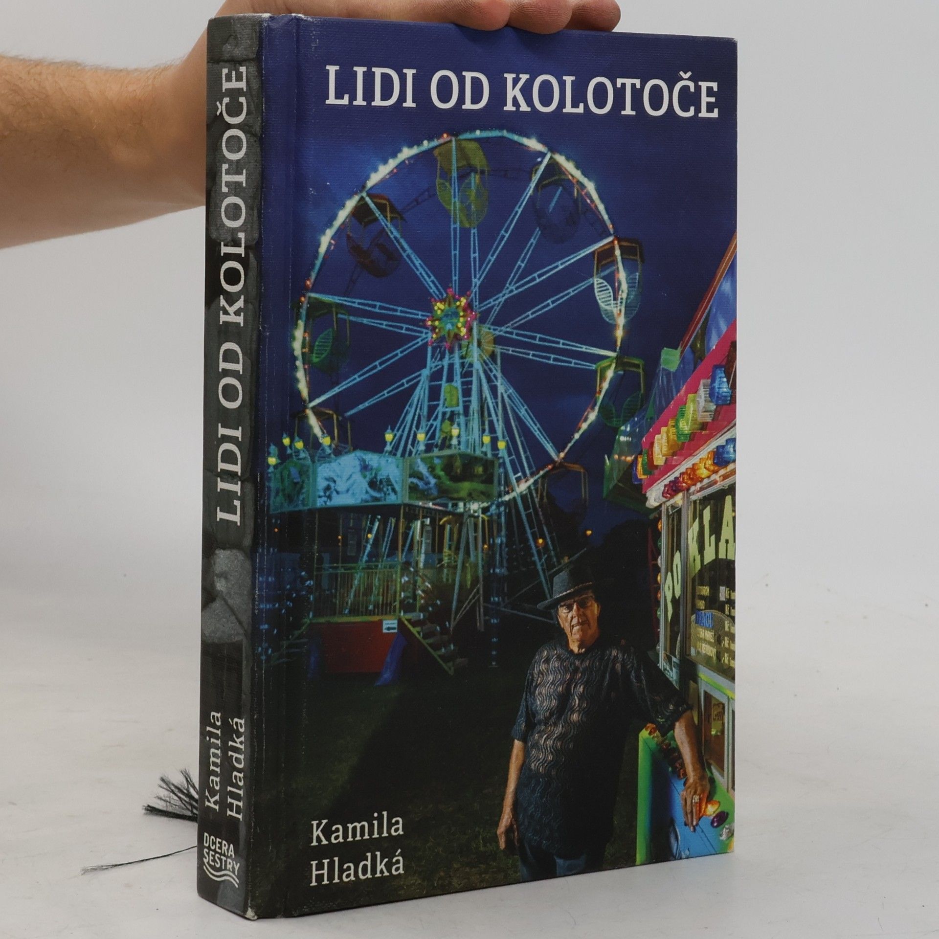 Kamila Hladká Lidi od kolotoče