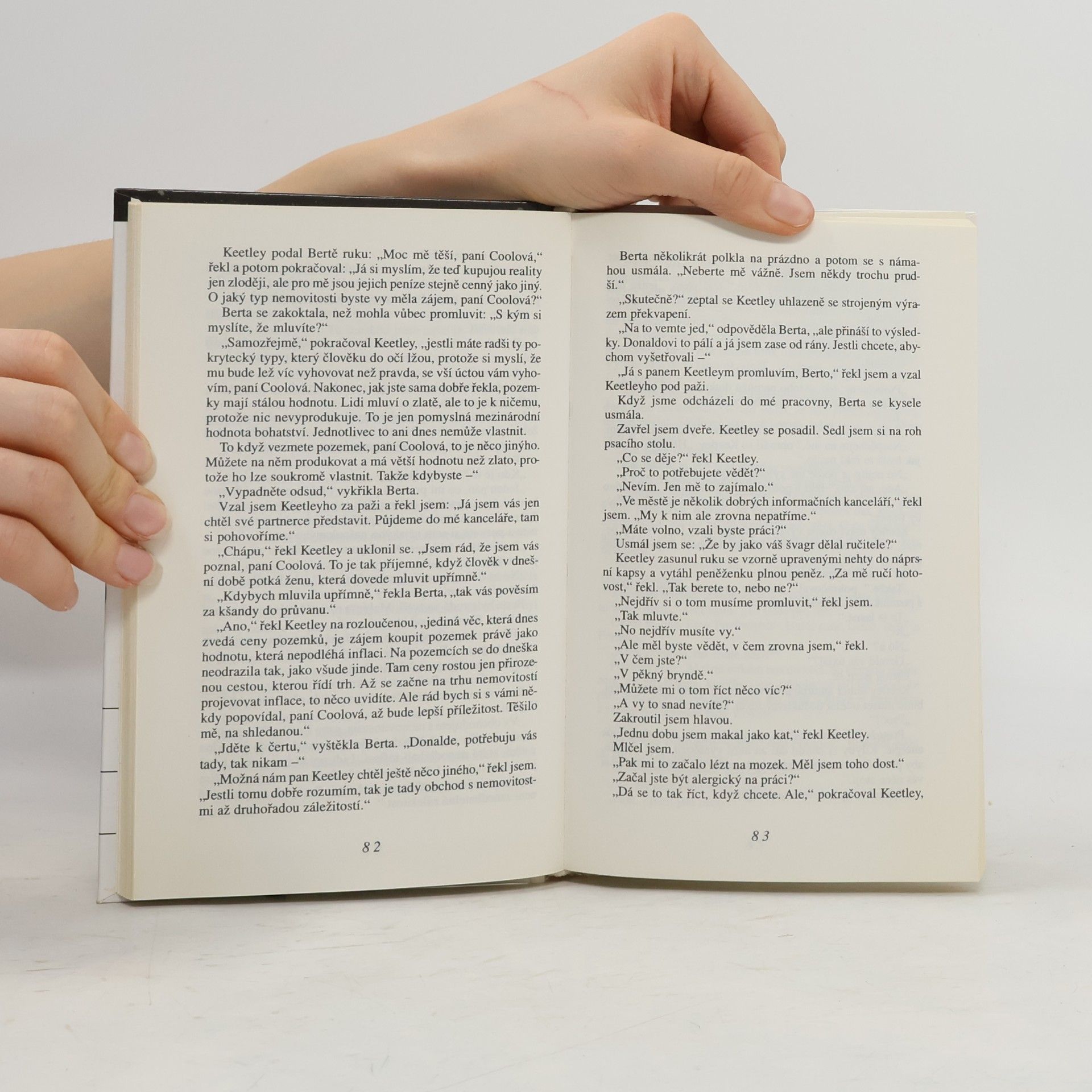 Erle Stanley Gardner Blázni umírají v pátek