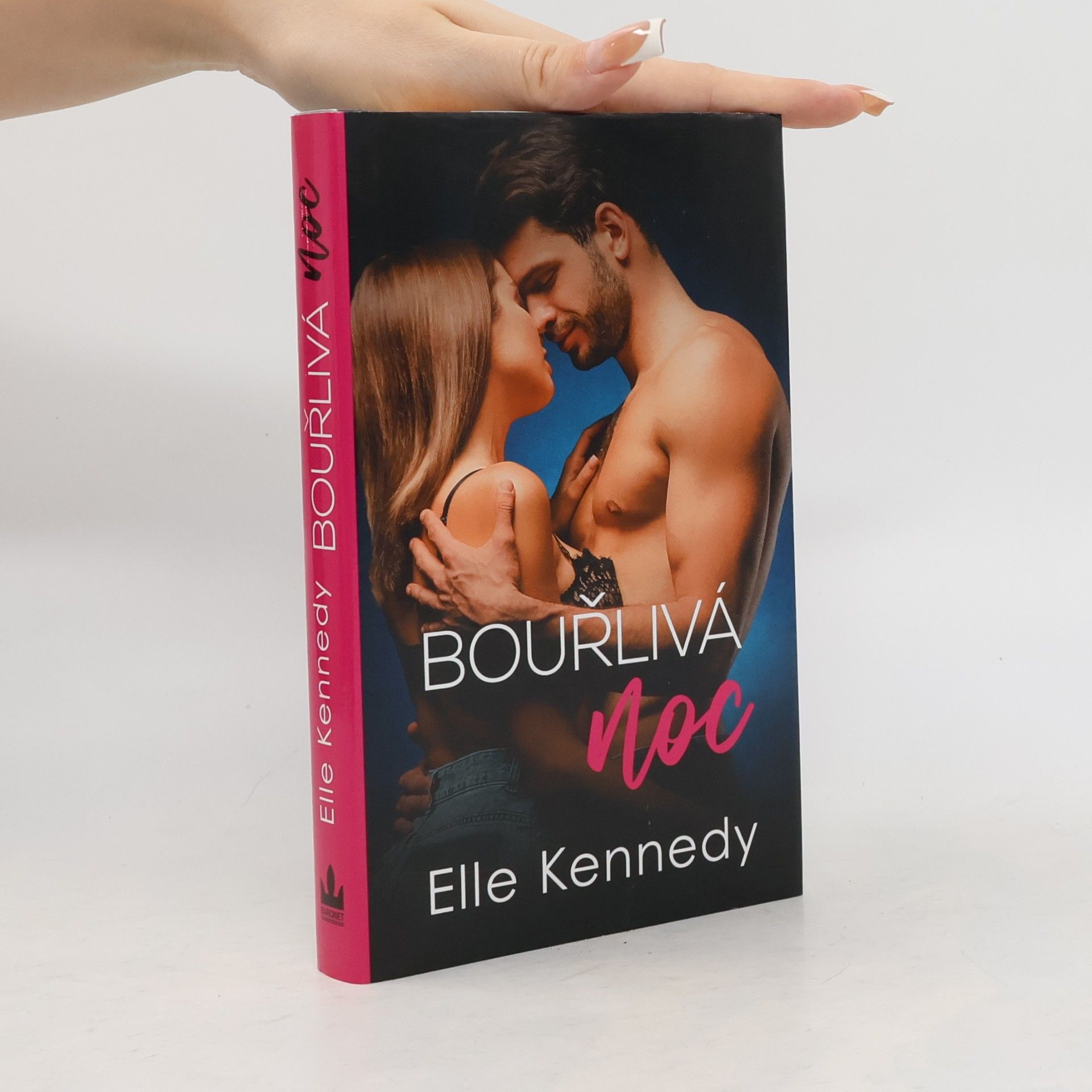 Elle Kennedy Bouřlivá noc