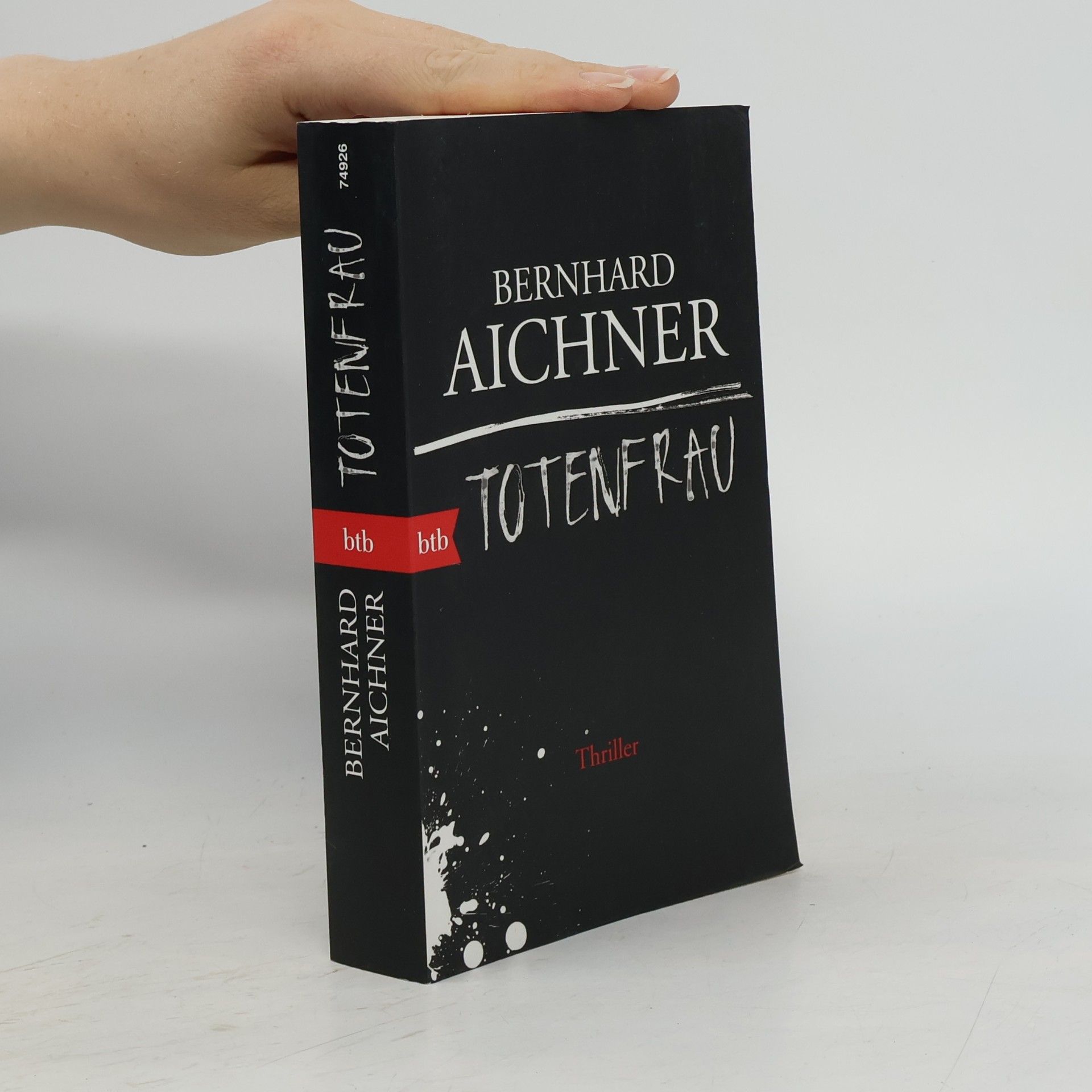 Bernhard Aichner Totenfrau
