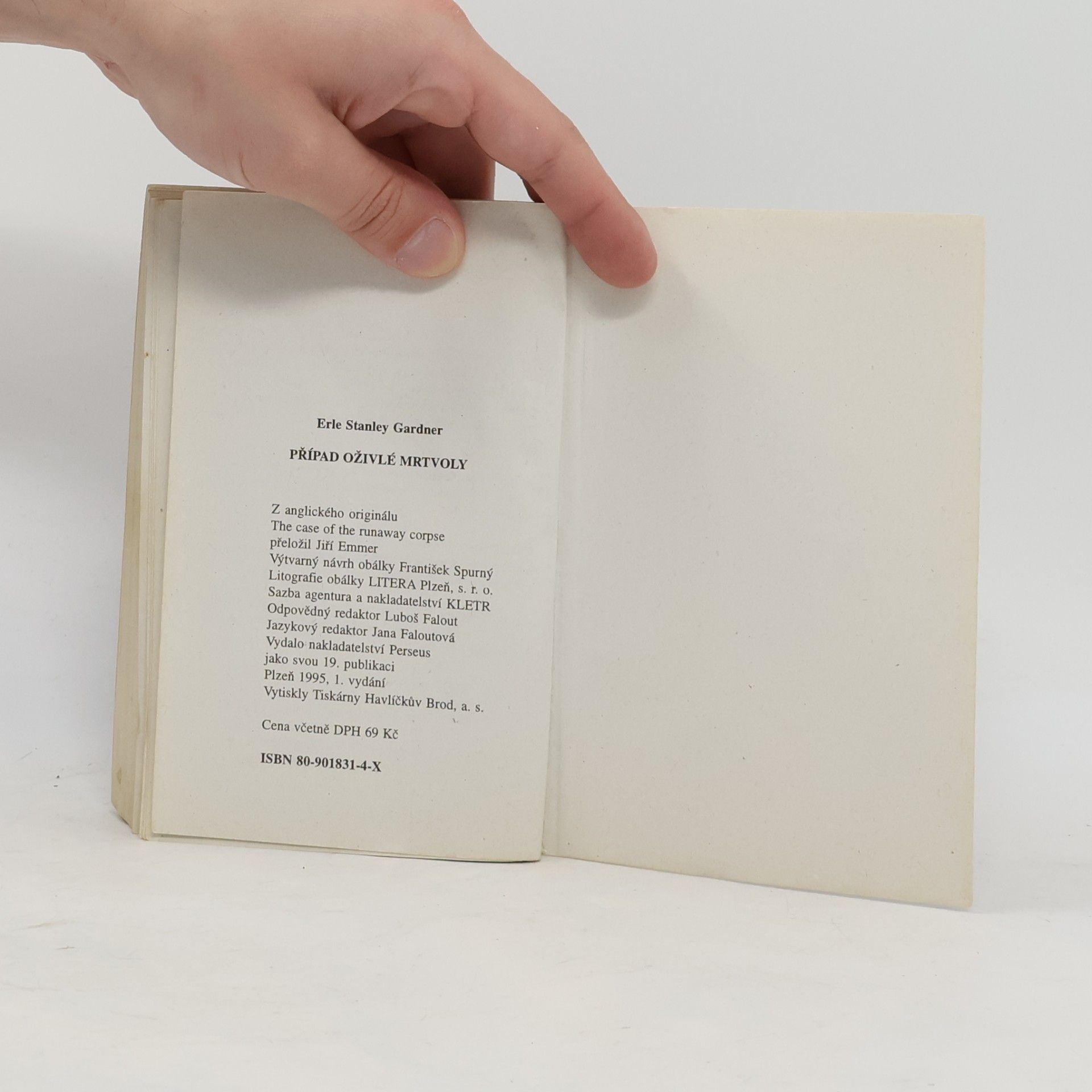 Erle Stanley Gardner Případ oživlé mrtvoly