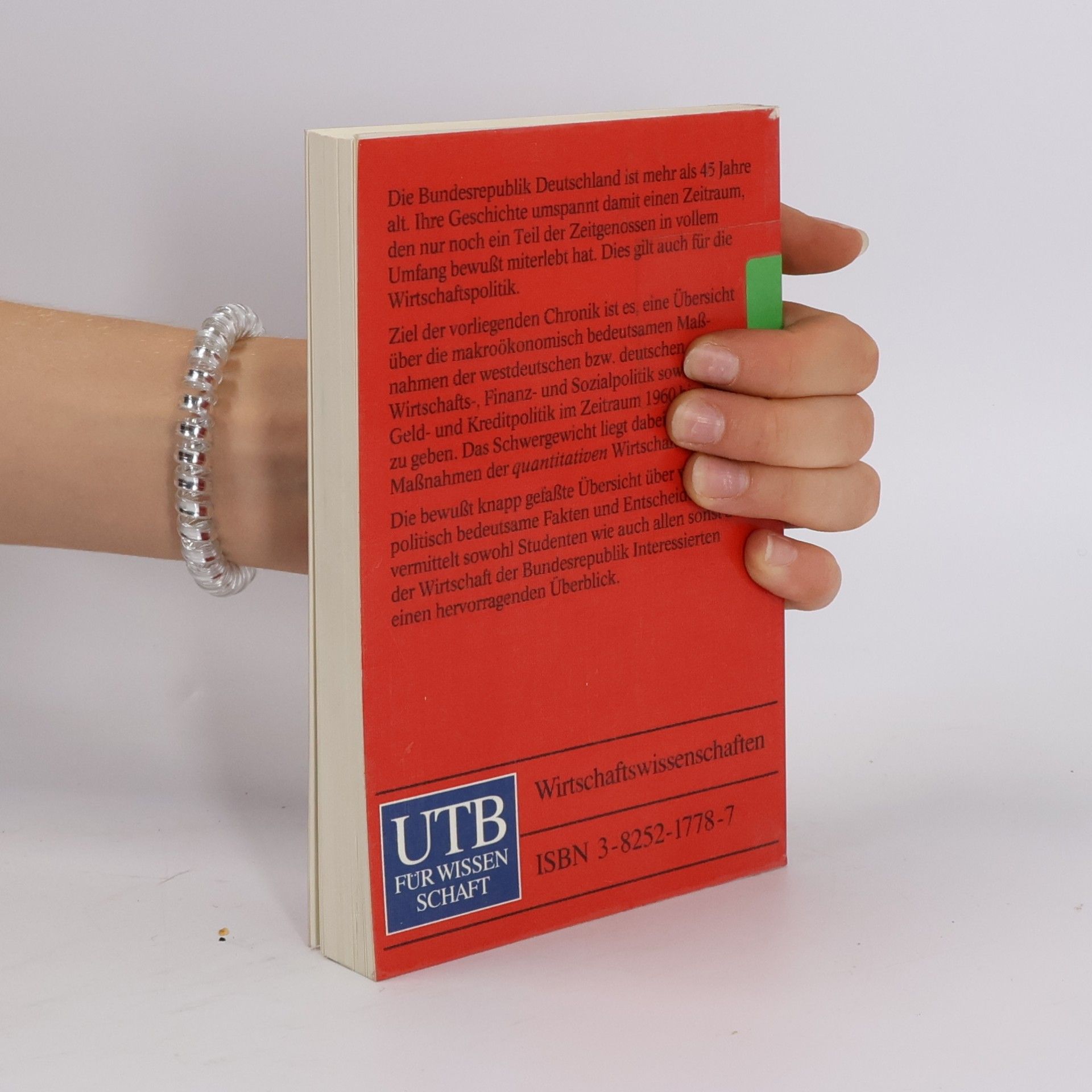Ullrich Heilemann UTB - 1778: Wirtschaftspolitische Chronik der Bundesrepublik 1960 bis 1995