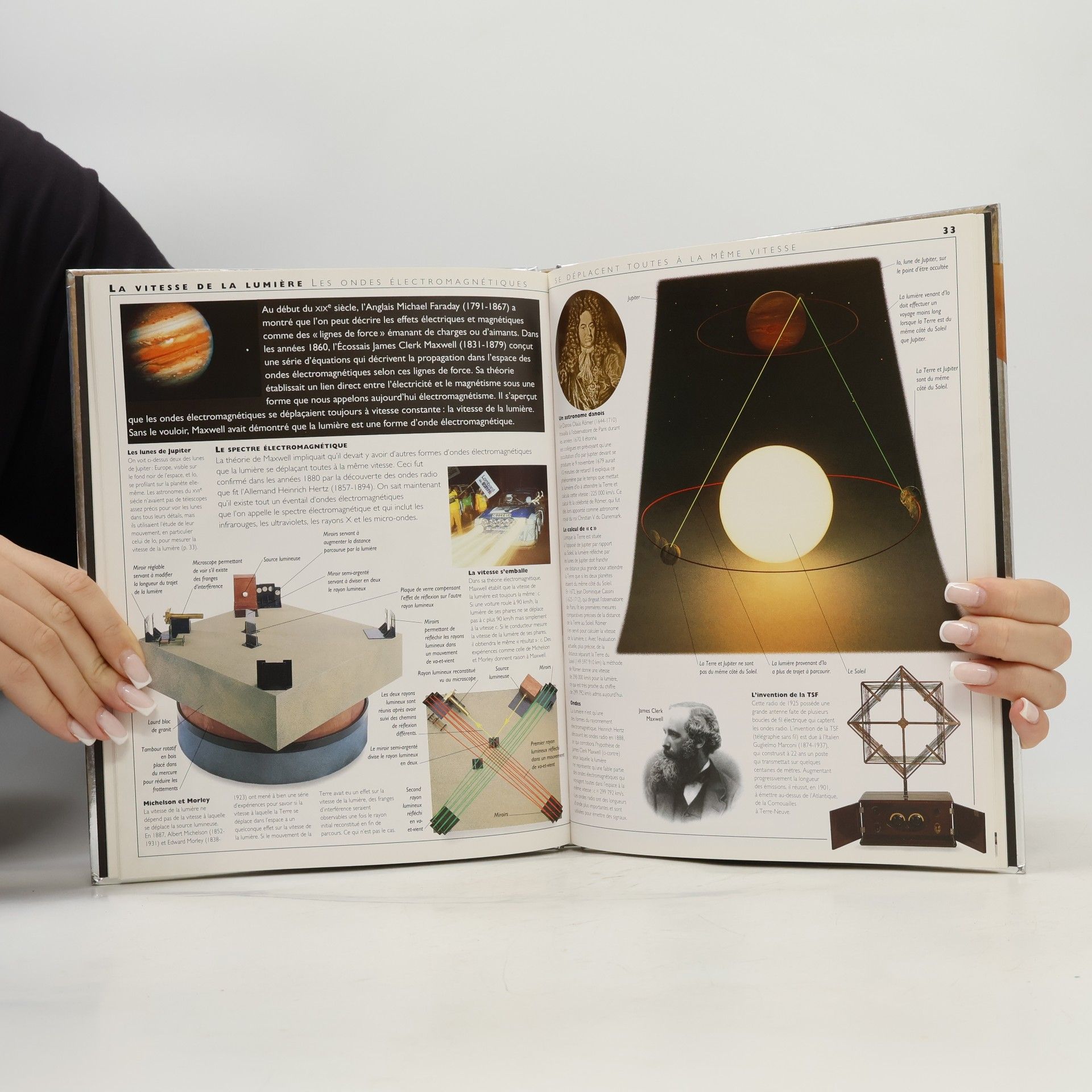 Tina Chambers Le Temps et l'Espace