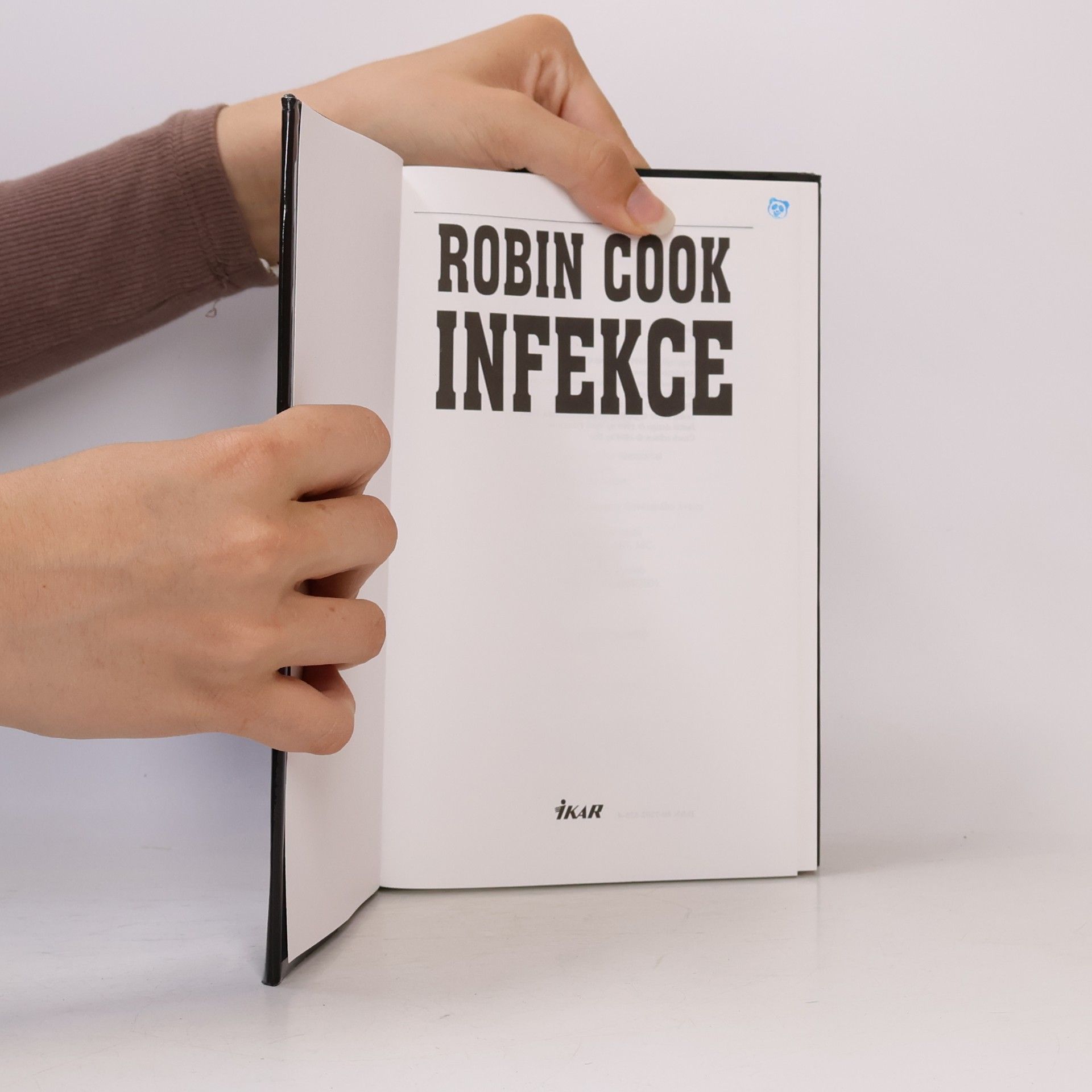 Robin Cook Infekce