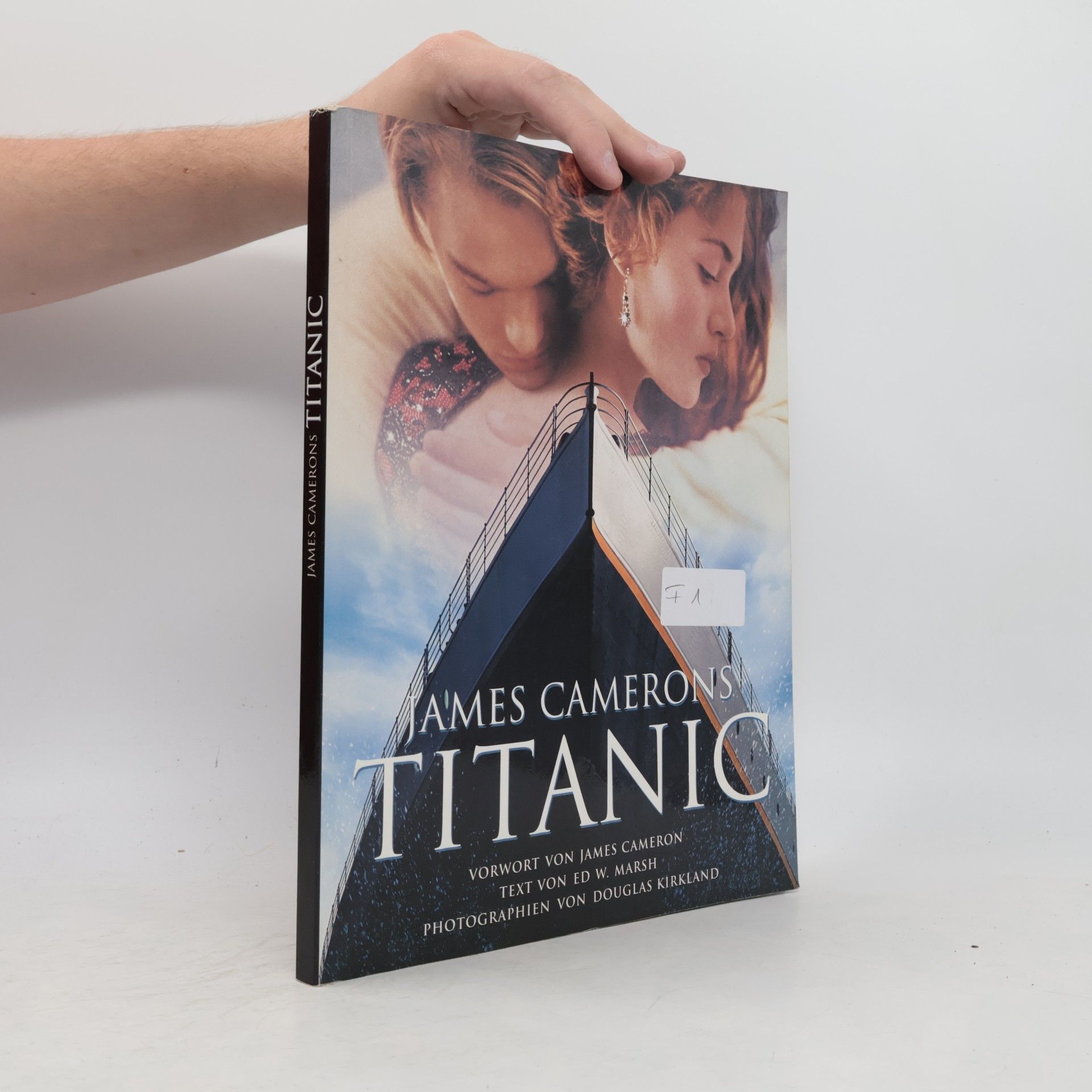 Kolektiv autorů James Cameron's Titanic